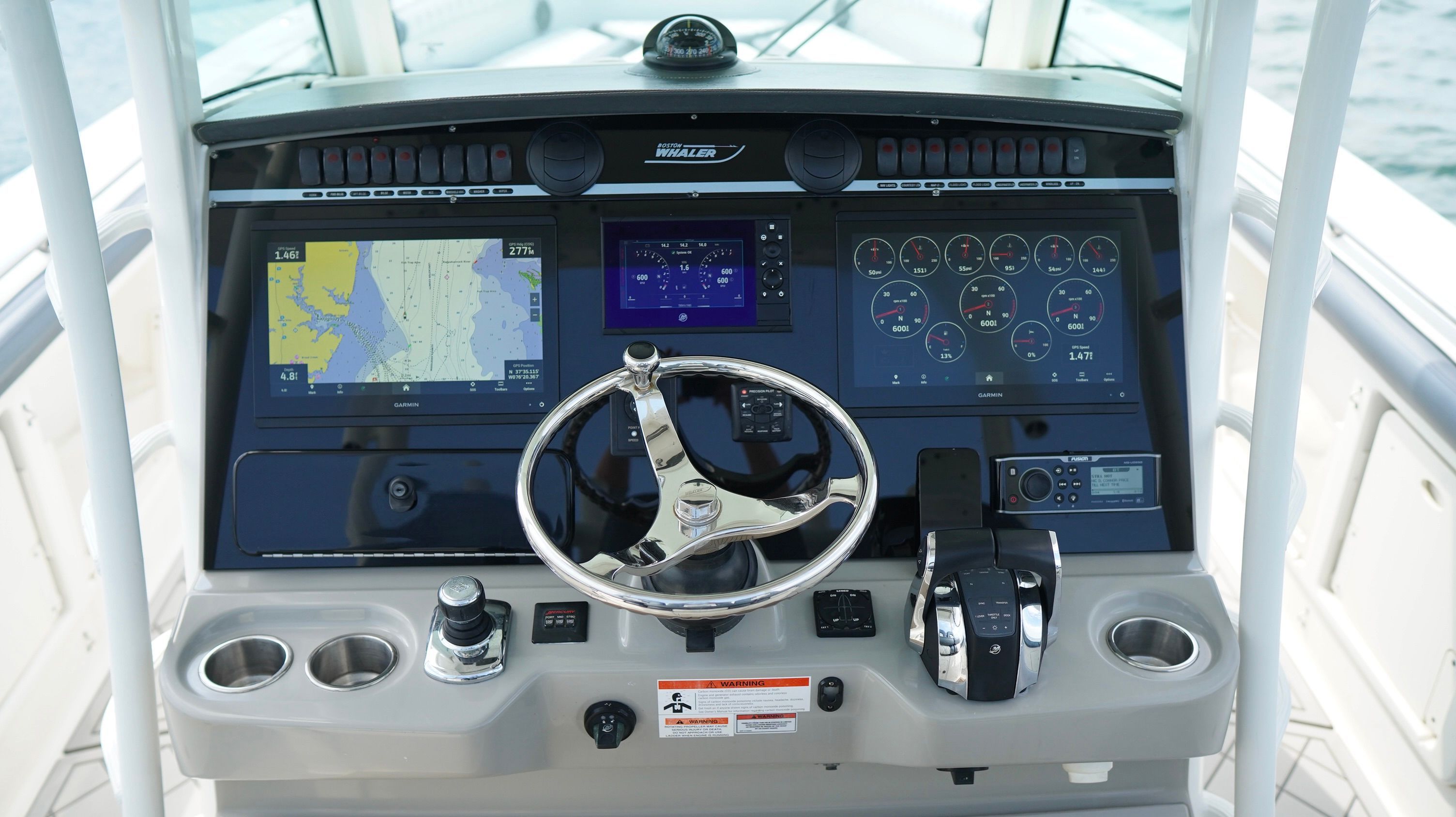 2013 Boston Whaler 350 Outrage - 33