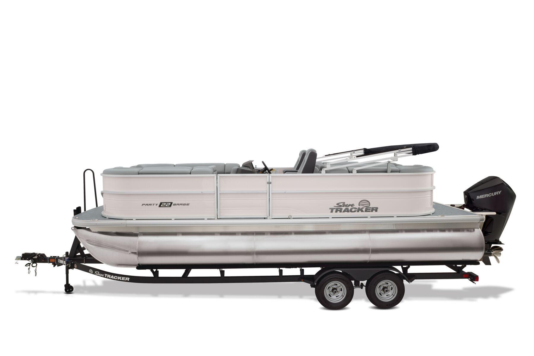 2026 Sun Tracker Party Barge 22 XP3 - 24