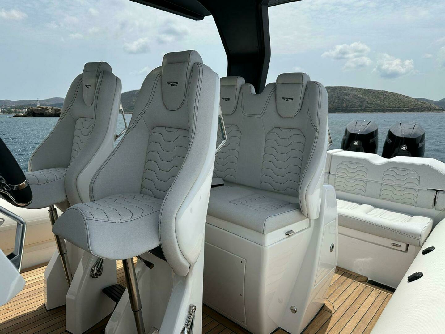 2023 RIB Seafarer 36X - Image 4