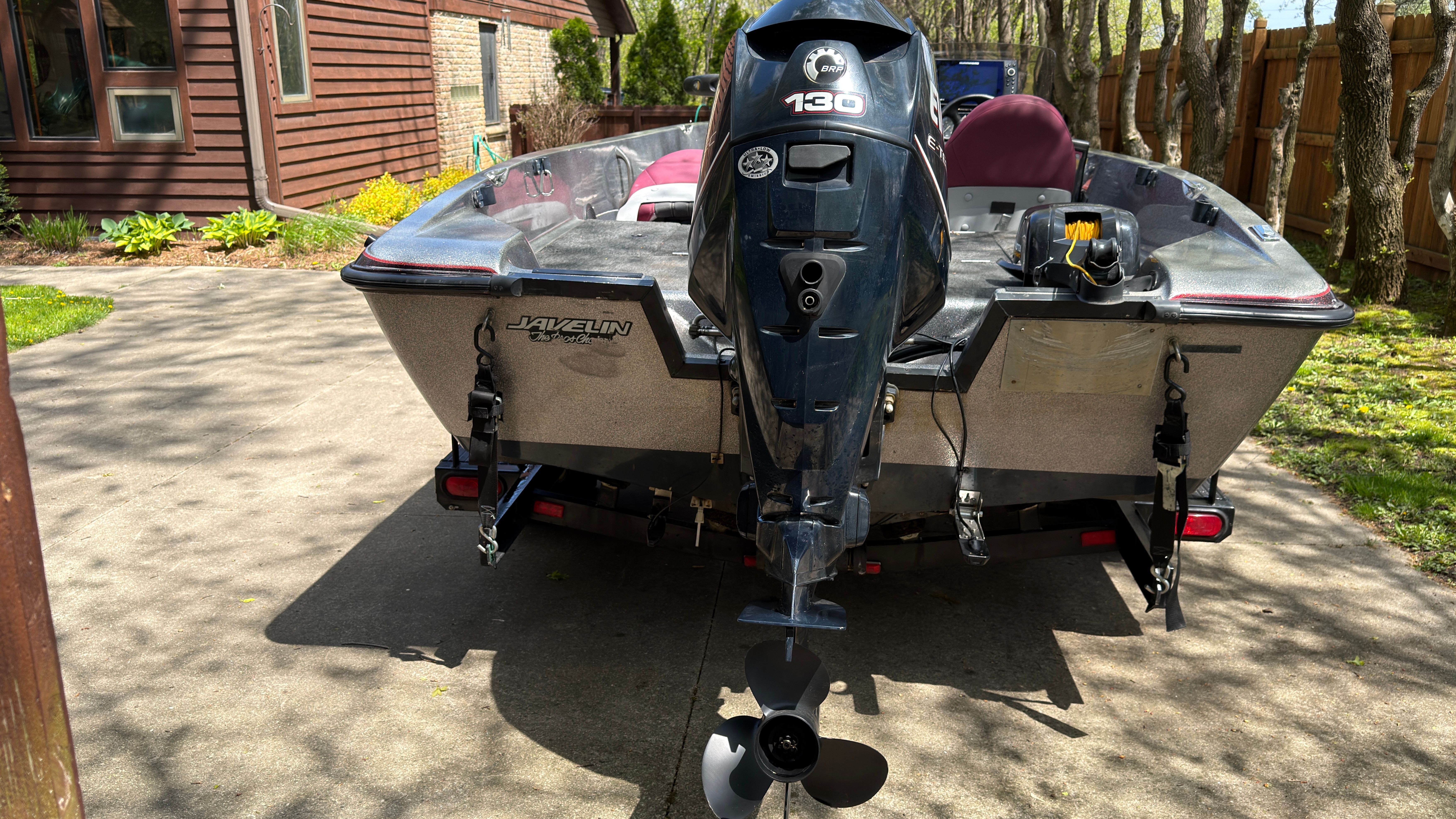 1997 Javelin 370A - 3