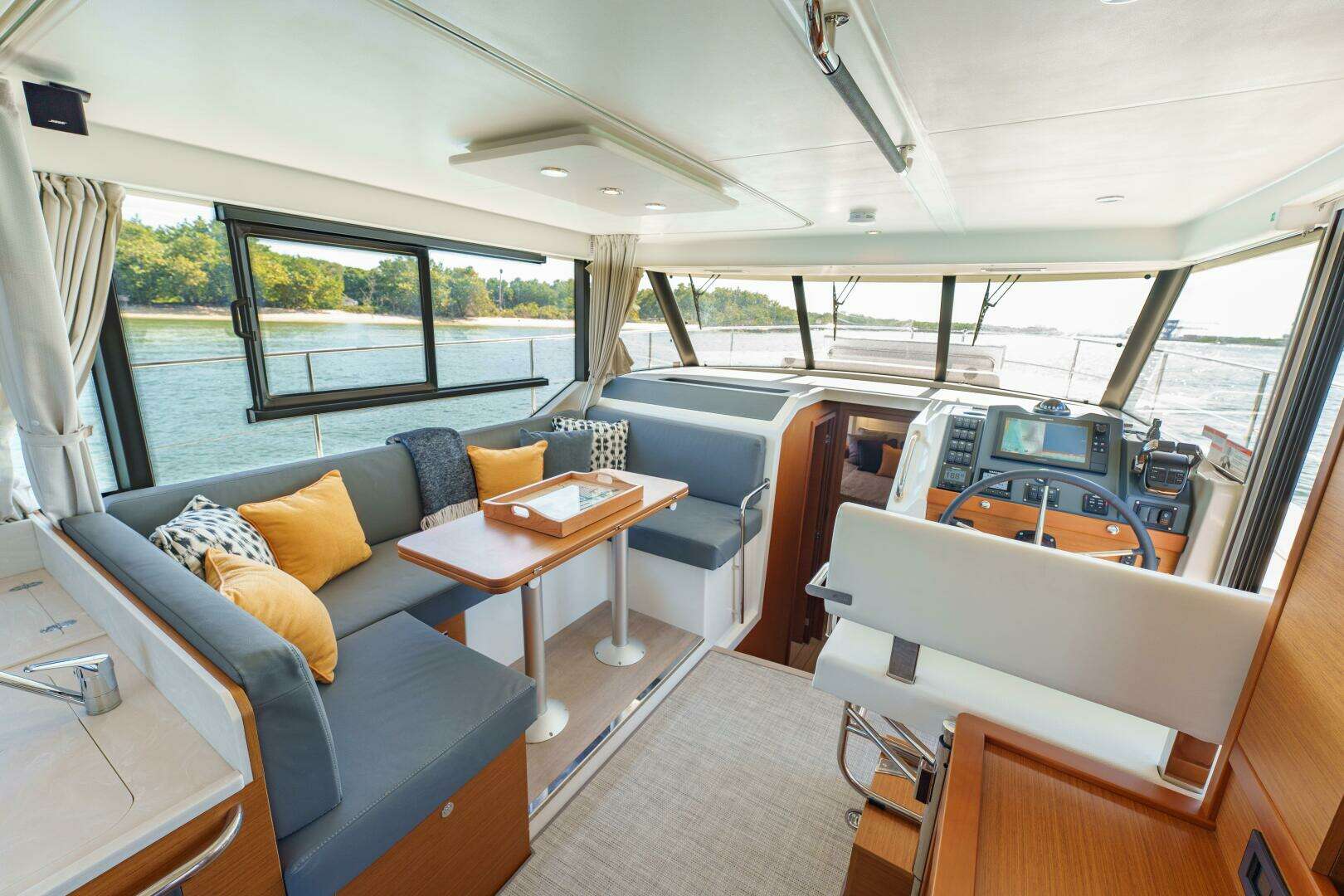 2025 Beneteau — - Image 28