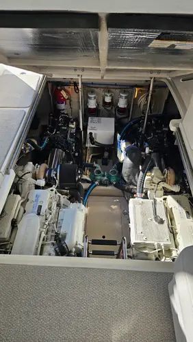 2014 Sea Ray 450 Sundancer - Image 38