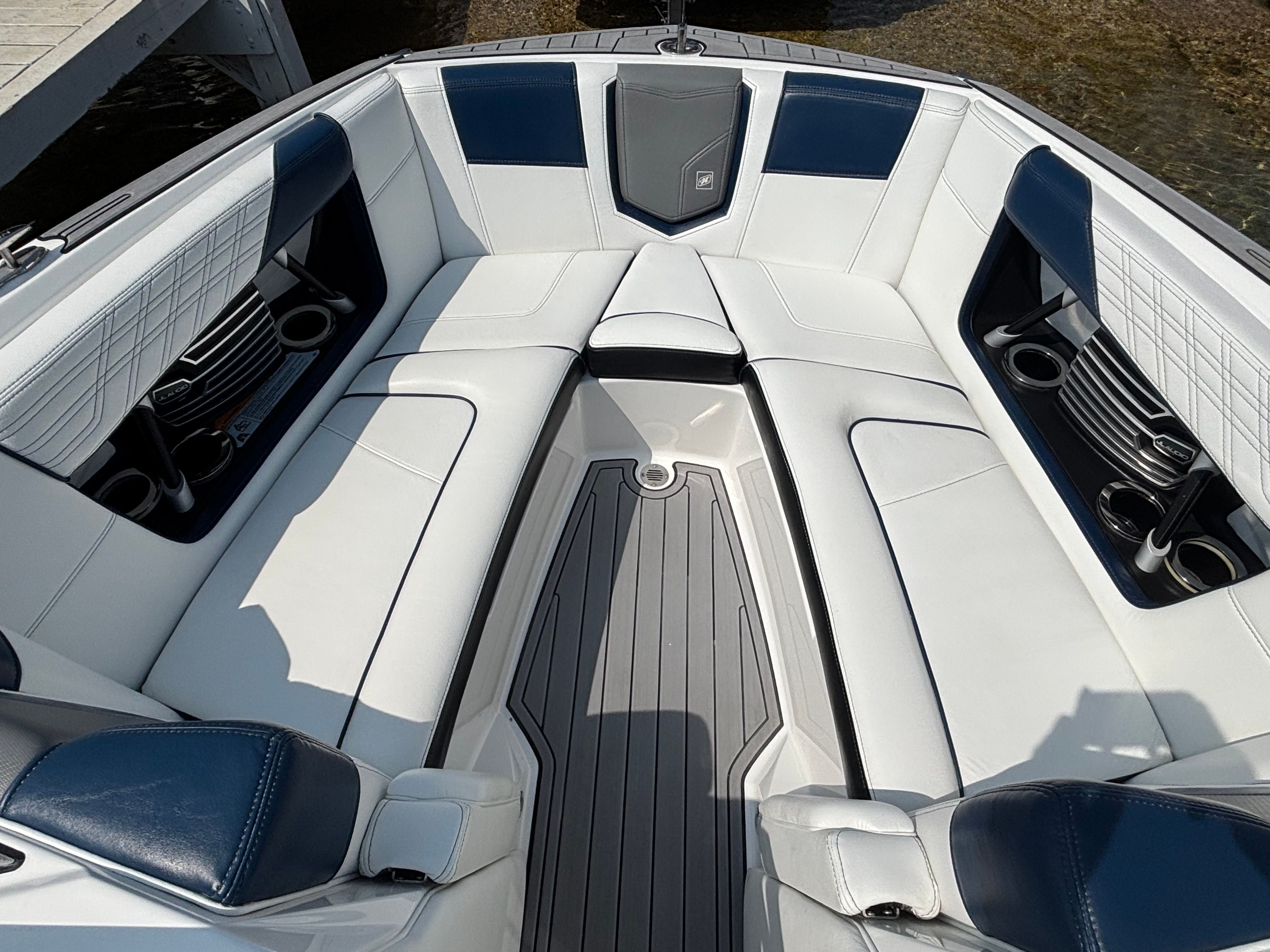2017 Nautique Super Air Nautique G23 - 13