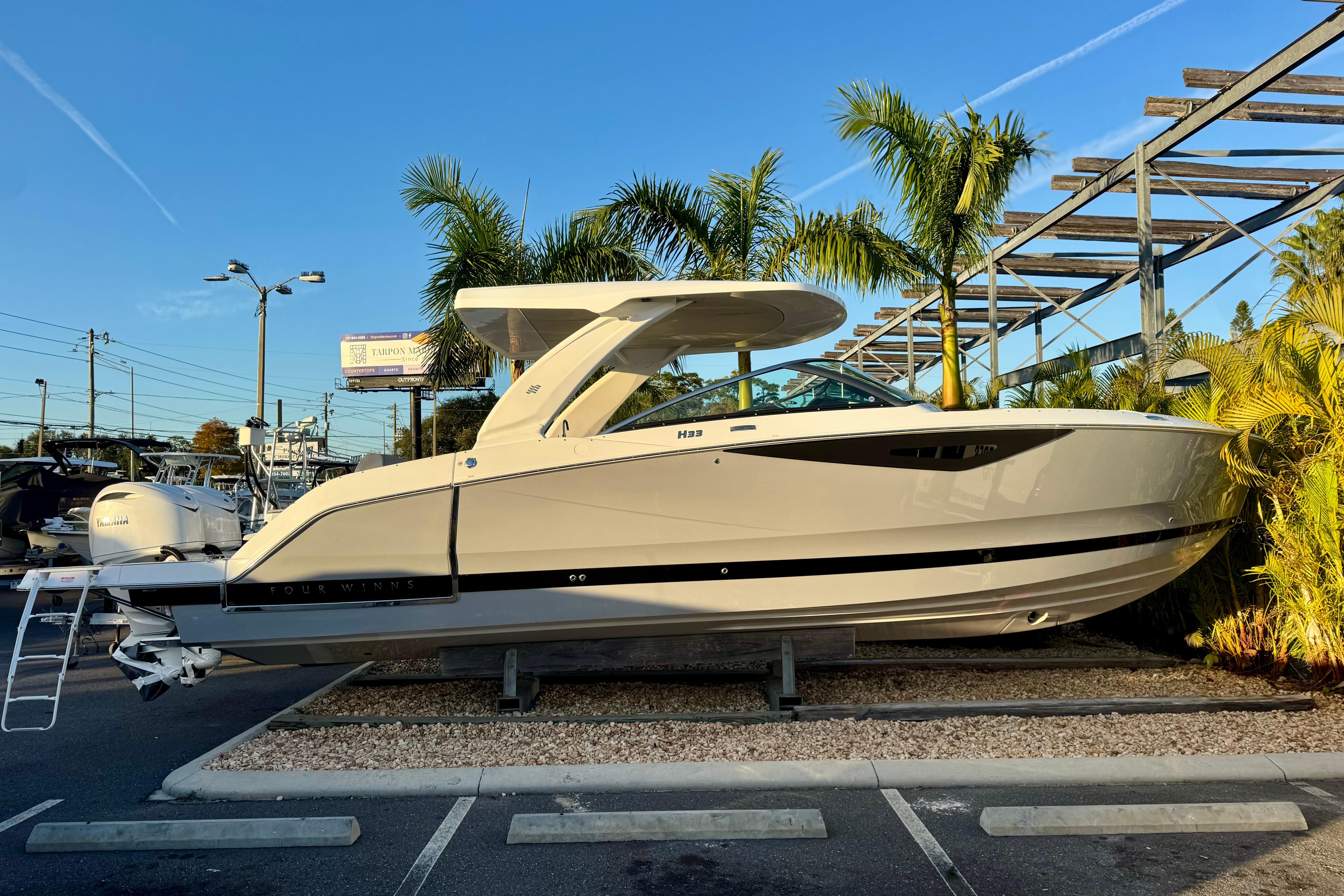 2026 Four Winns H33 OB