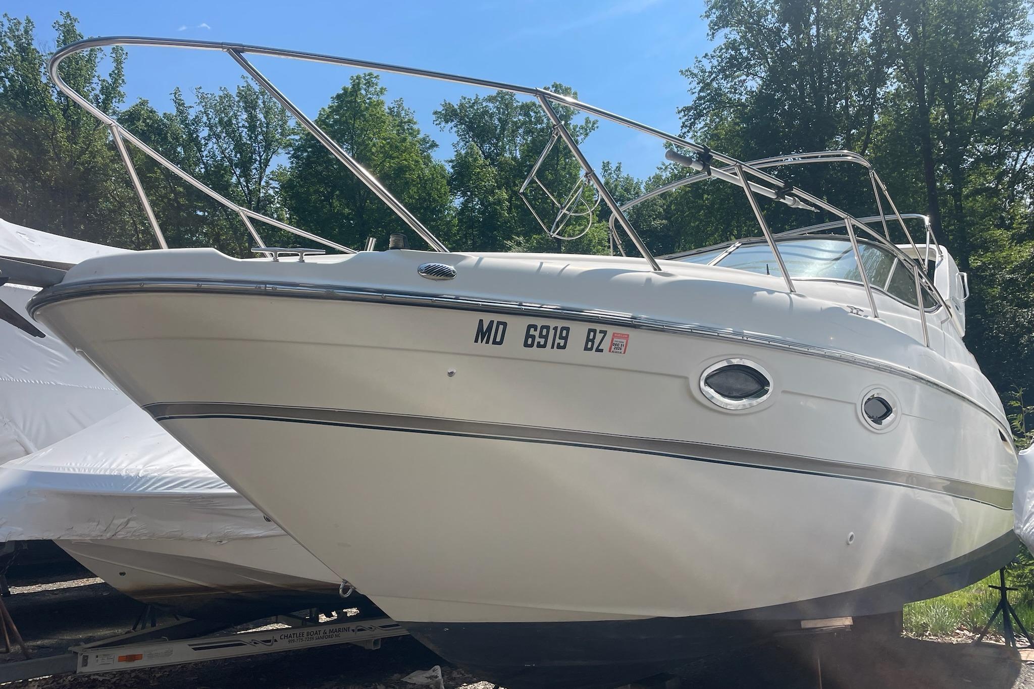 2002 Maxum 2700 SCR