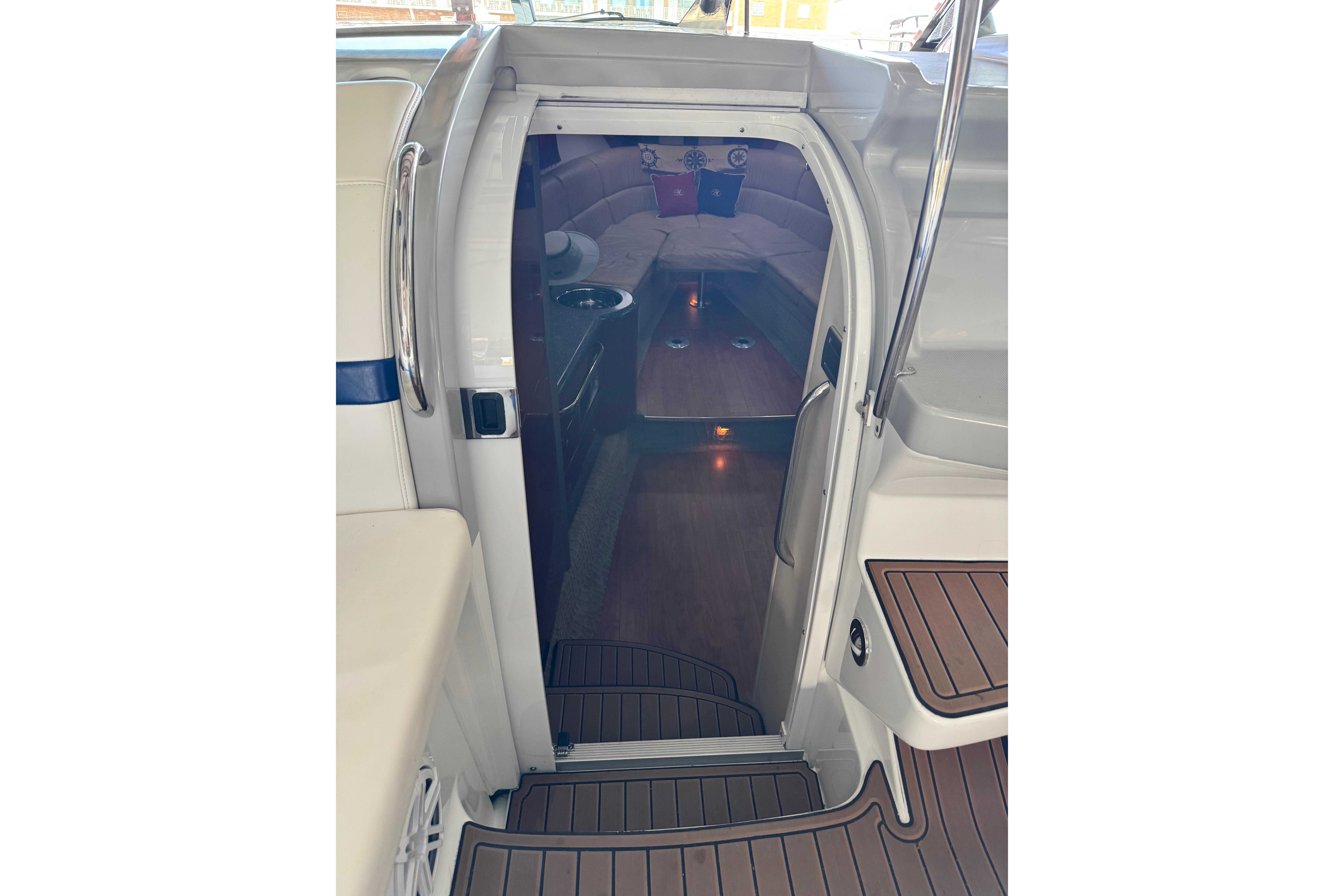 Interior view of a 2008 Formula 400 Super Sport boat cabin entrance.