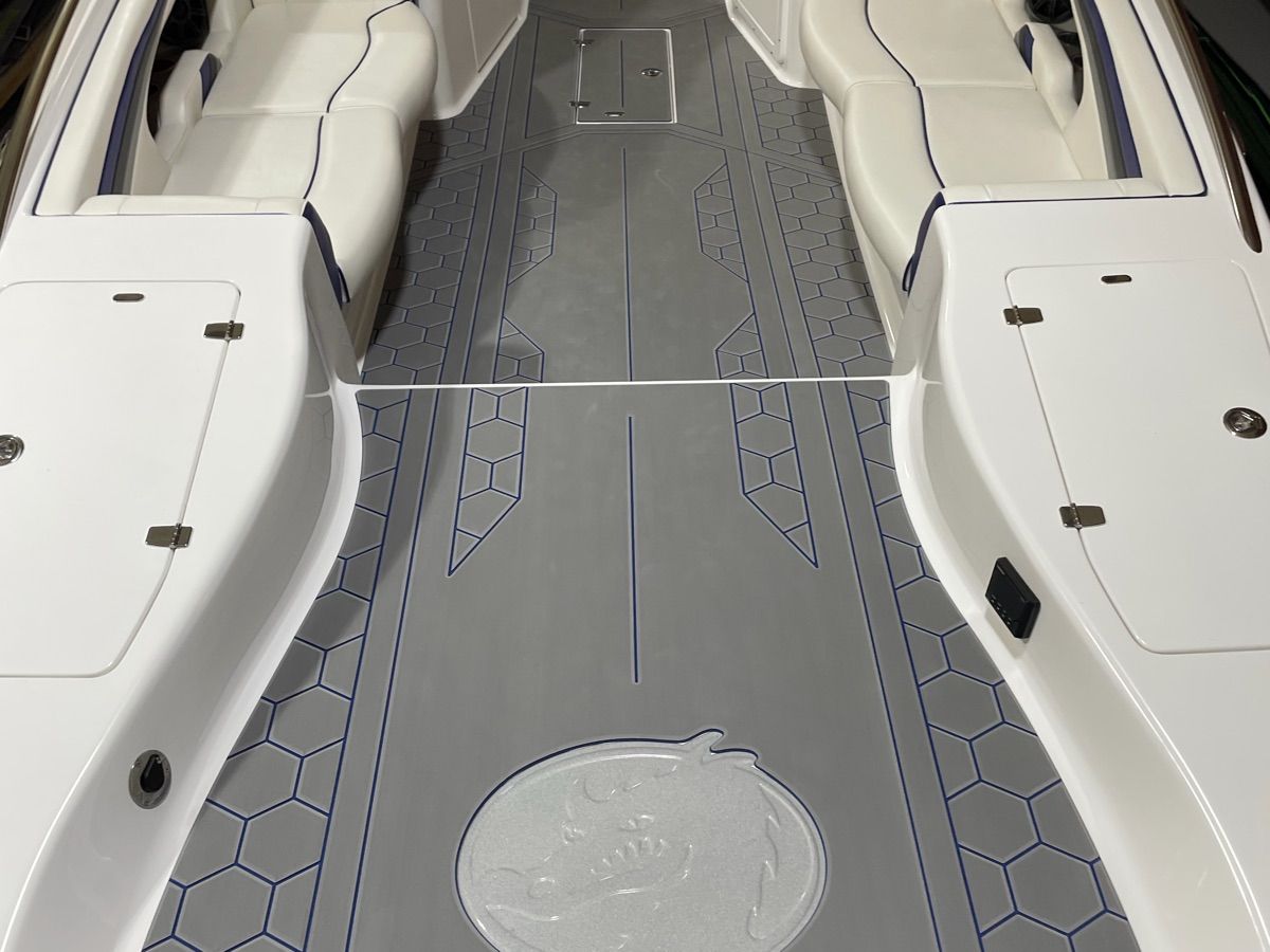2025 Nordic 29 Deck Boat - 4
