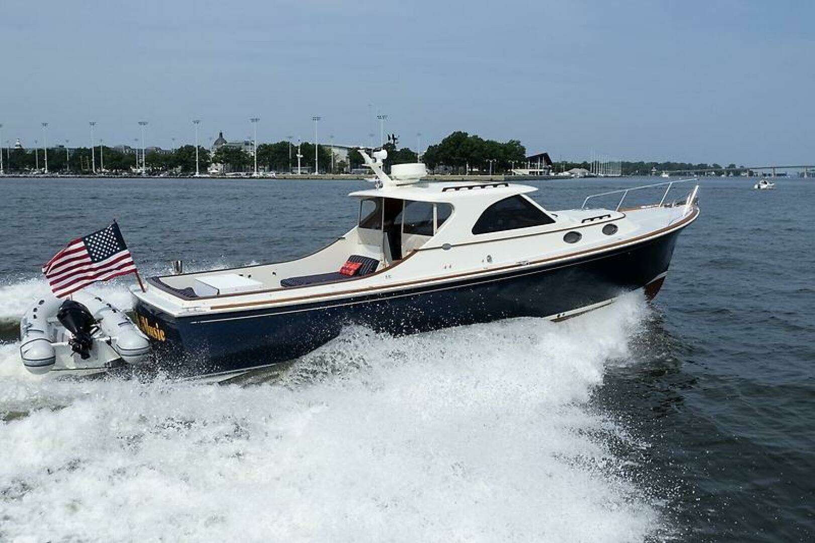 2002 San Juan 38 - Image 29