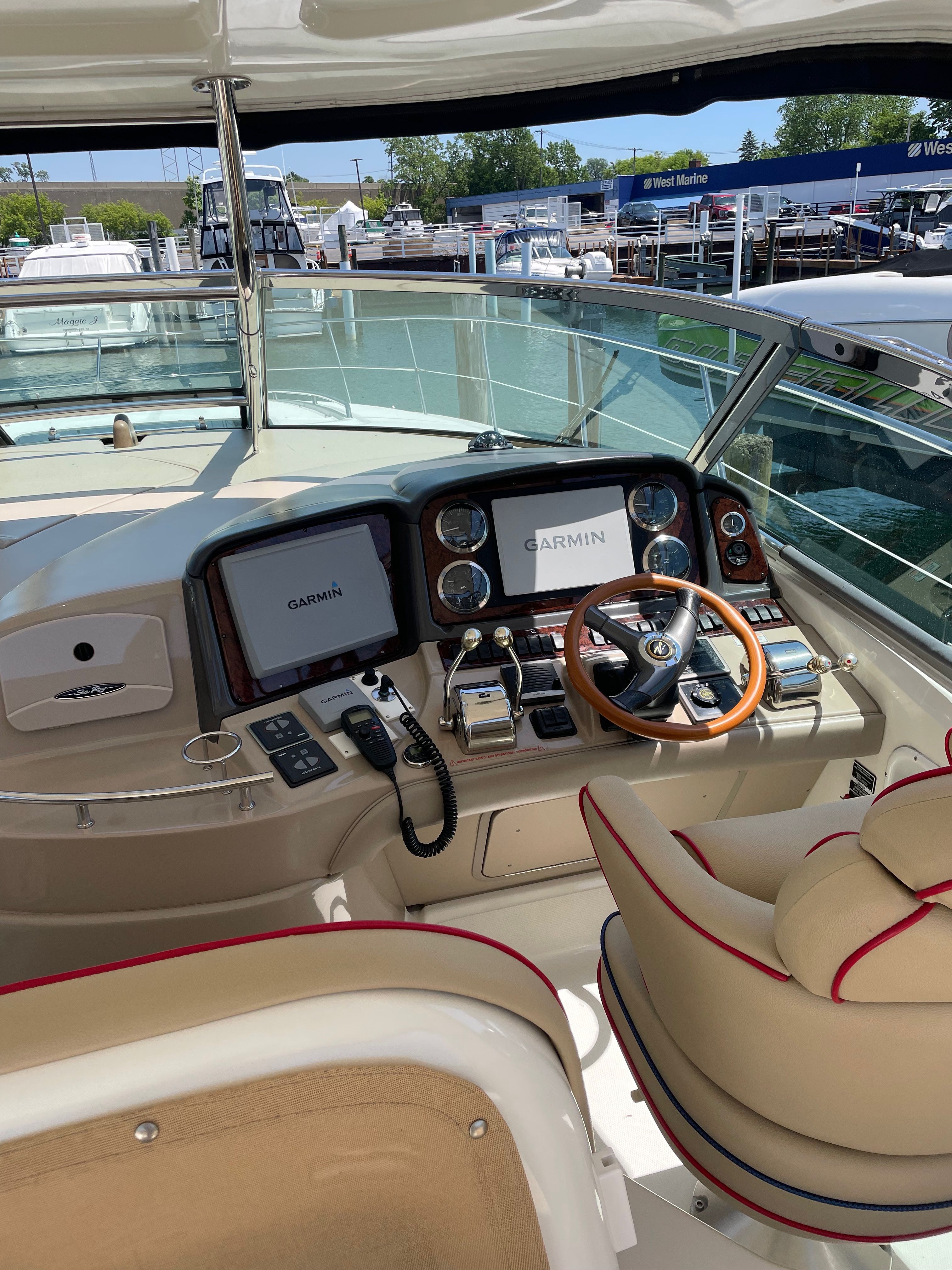 2003 Sea Ray 420 Sundancer - 17