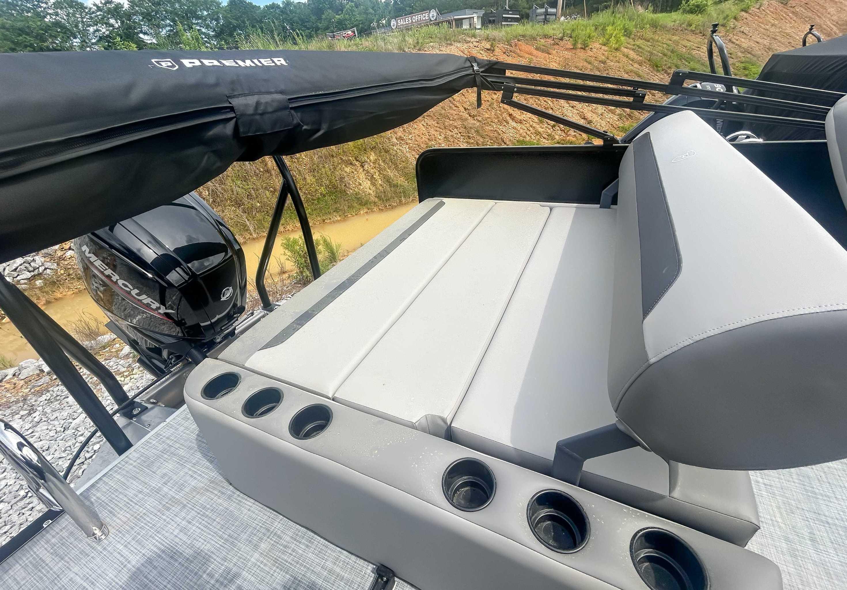 2025 Premier 200 Sunscape RL - 19