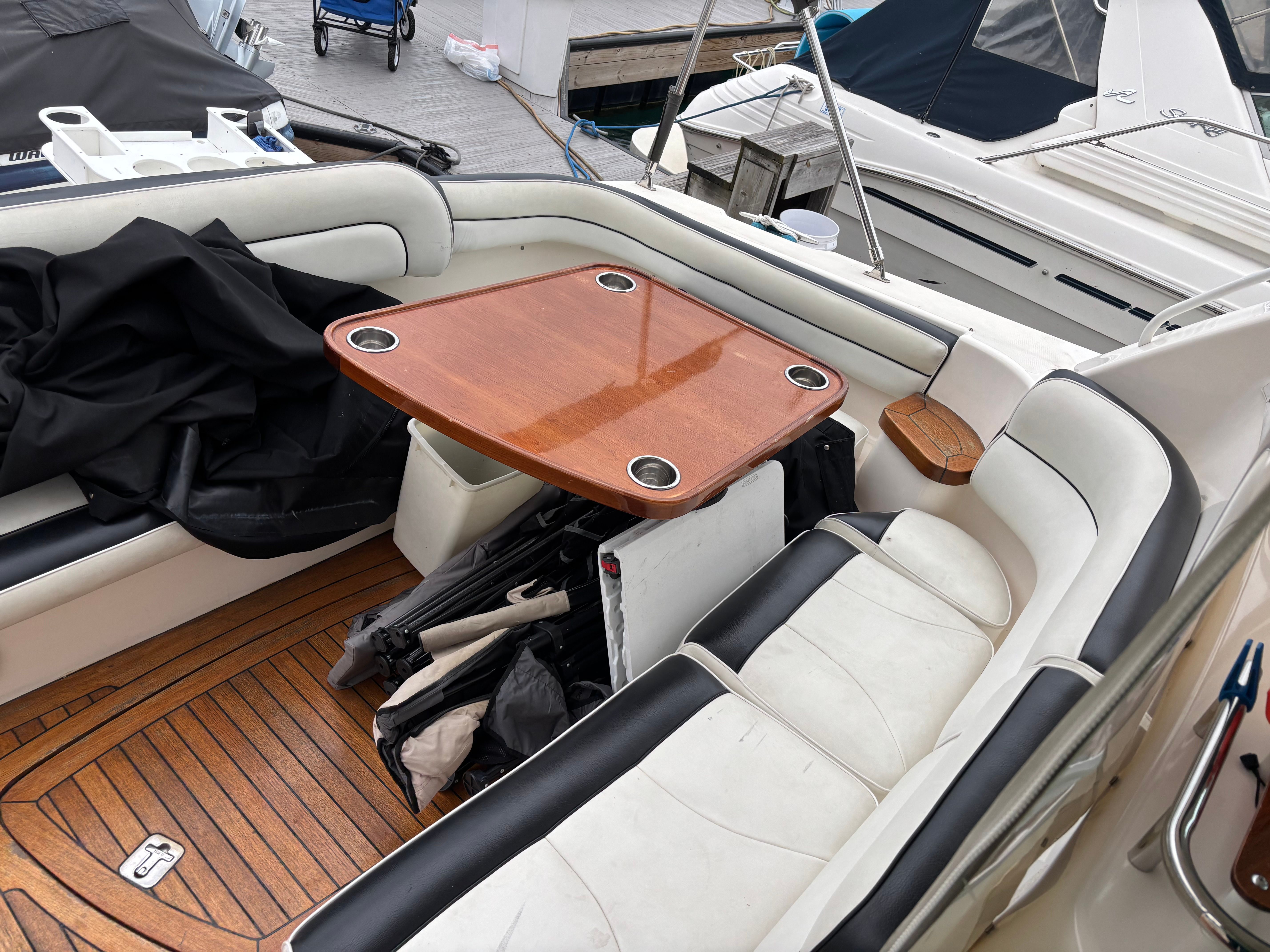 2006 Tiara Yachts 4400 Sovran - 6