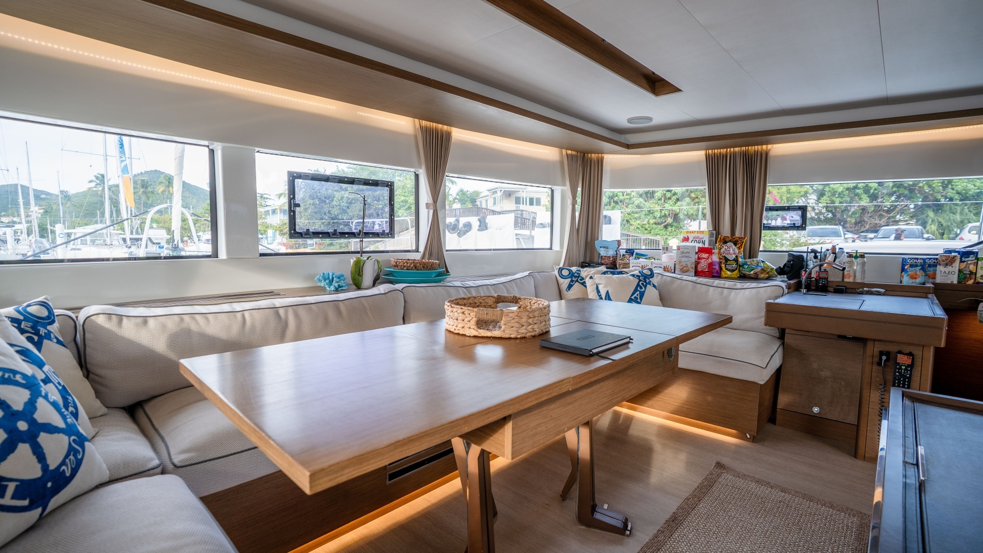 2019 Lagoon 50 - Image 15
