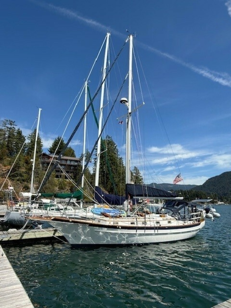 1990 Cabo Rico 38R - Image 7