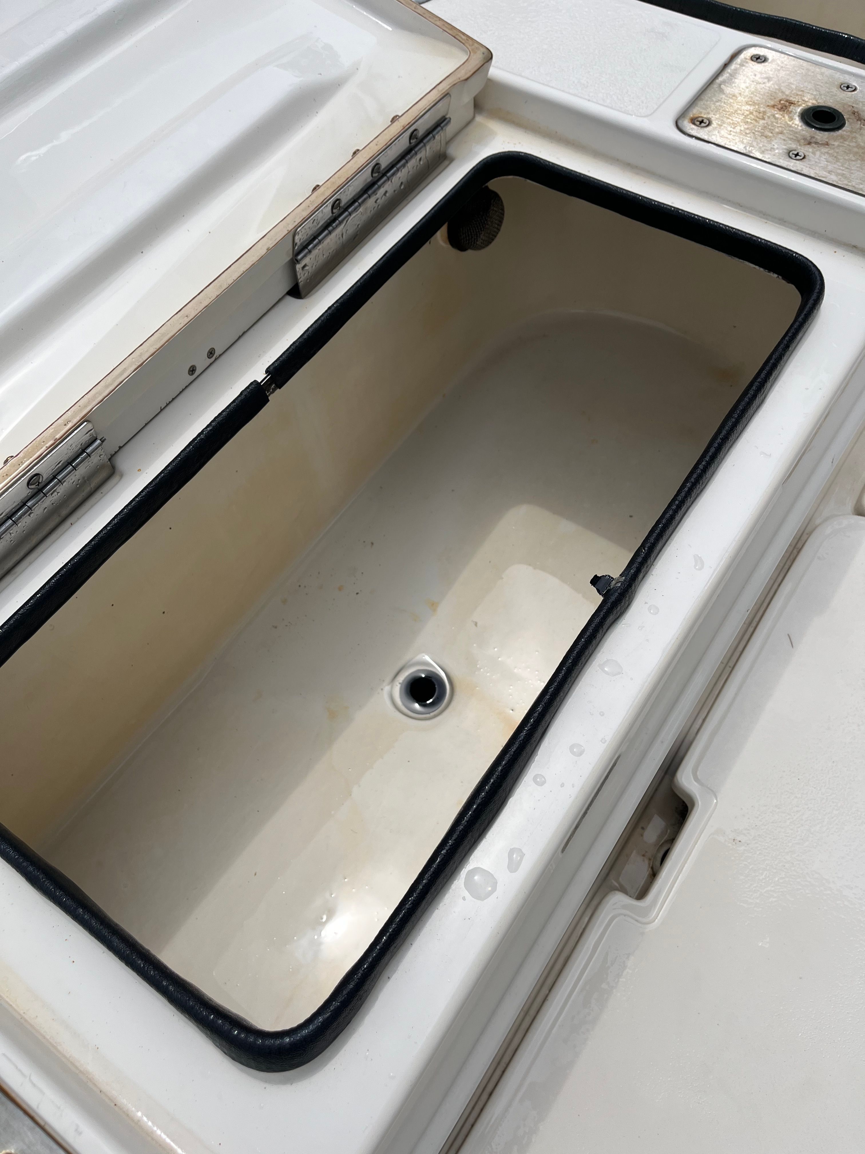 2006 ShearWater 2200 - 14