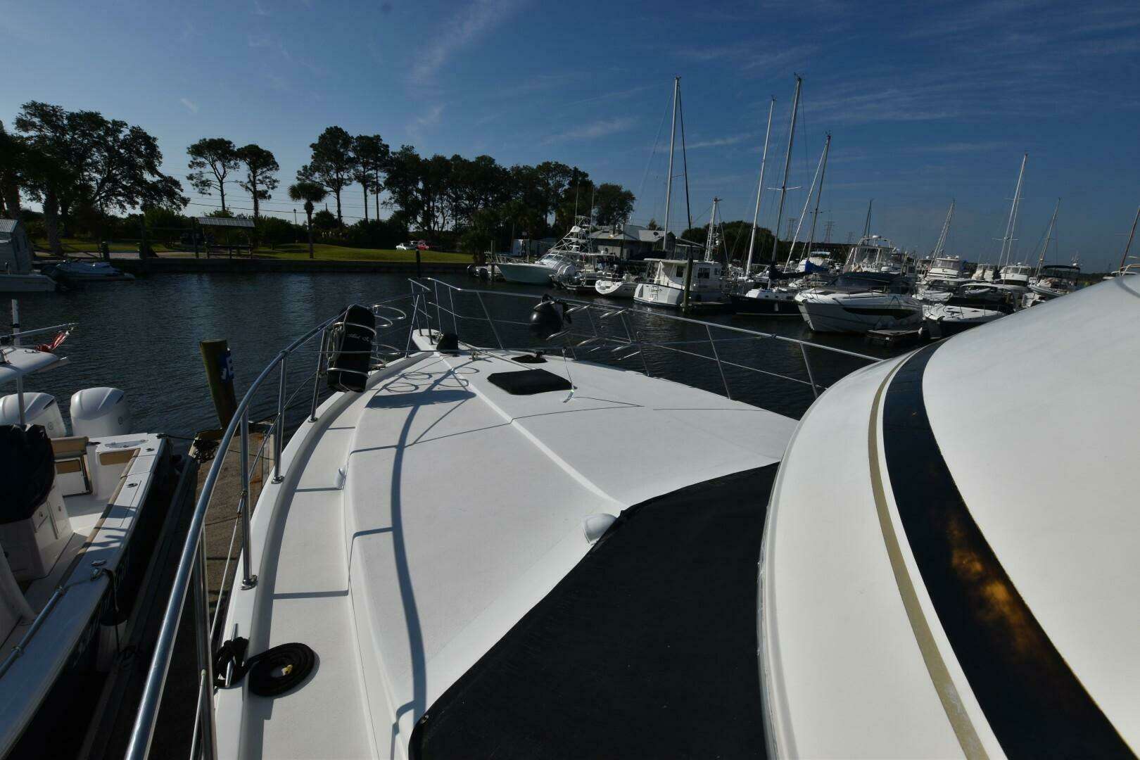 1990 Californian 45 Motoryacht - Image 3