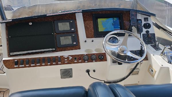 2005 Neptunus 56 Flybridge - 74