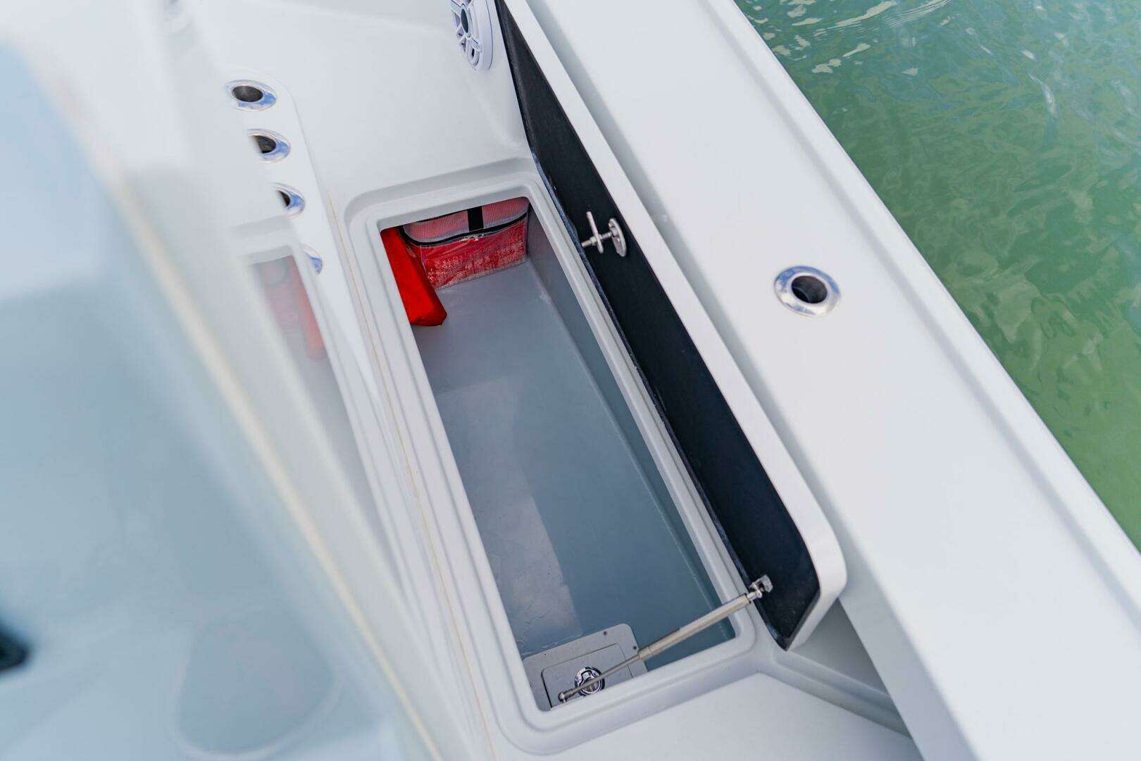 2026 Broadwater Boatworks 25 Bay Cat - Image 31