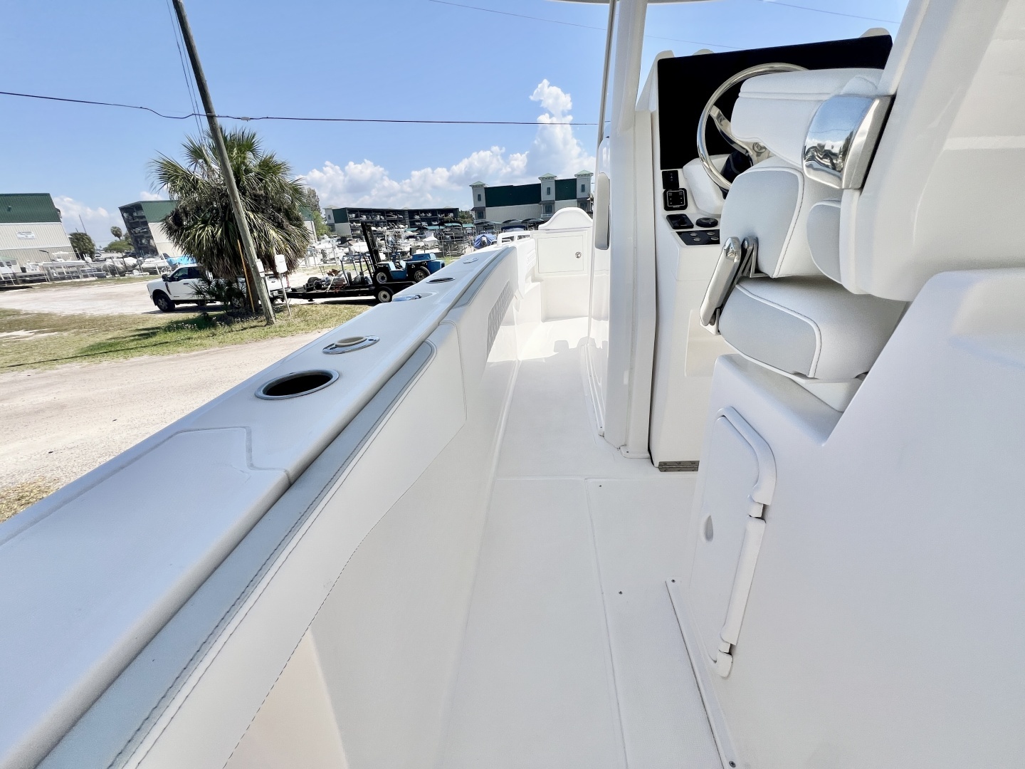 2026 Stamas 33T Aventura - Image 15
