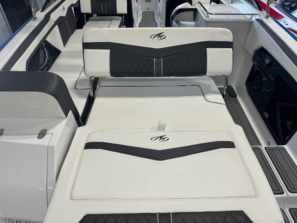 2018 Monterey 258 Super Sport boat interior with white and black seating.