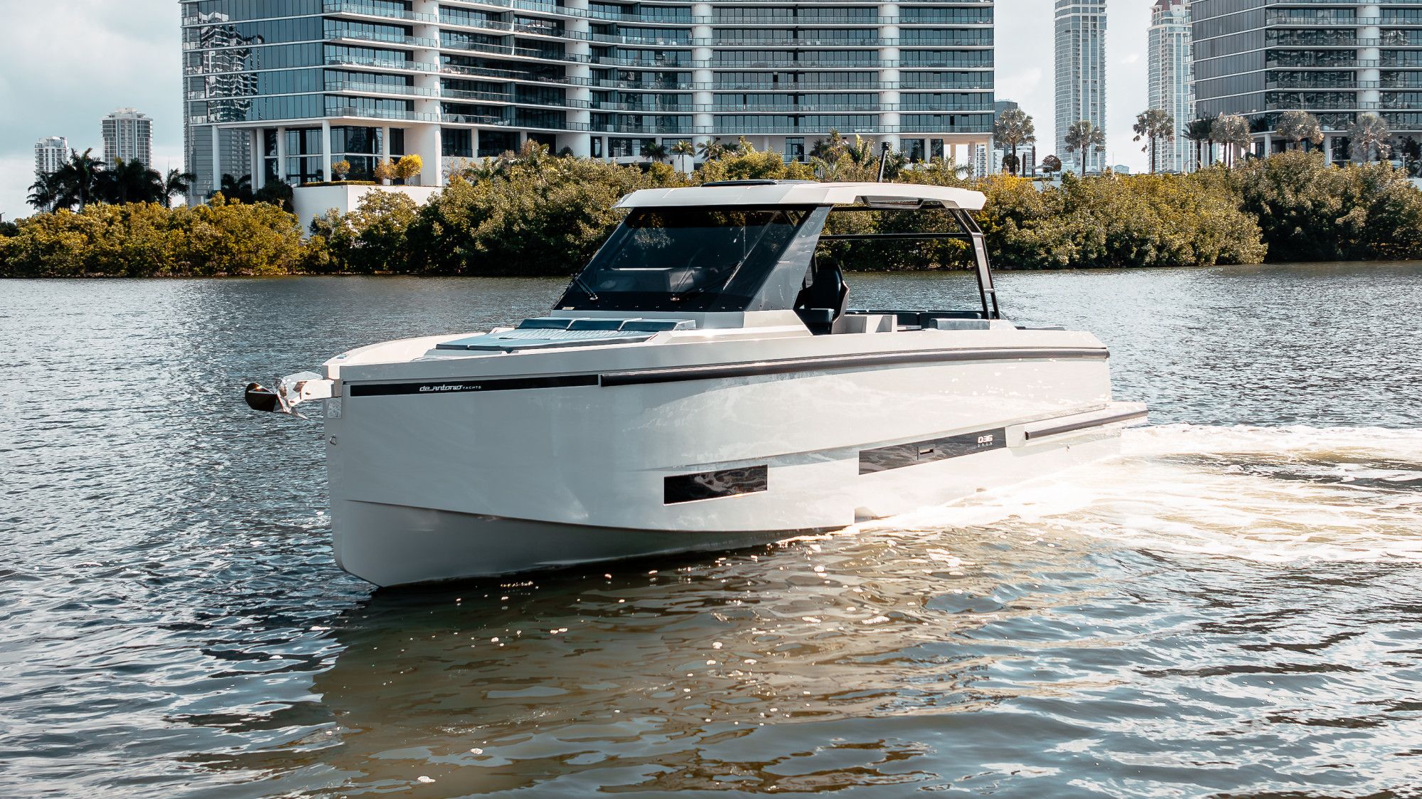 2025 De Antonio Yachts D36 OPEN - 4