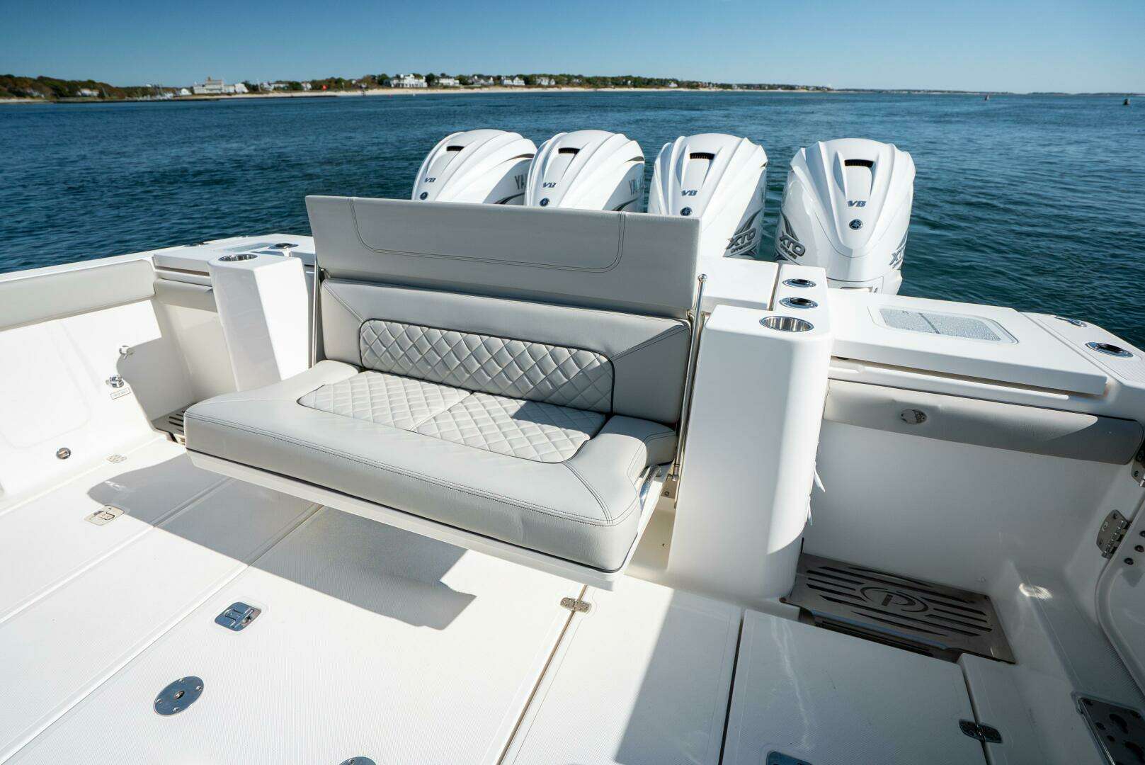 2023 Pursuit S428 - Image 23