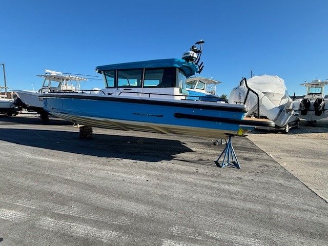2023 Axopar 28 Cabin - 3