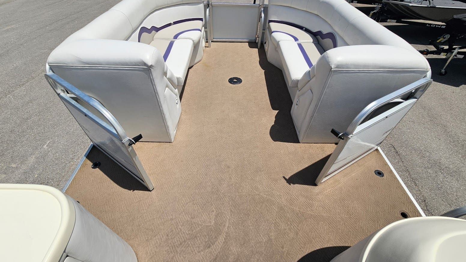 2001 Sundancer Poontoons 260 Majestic - 13