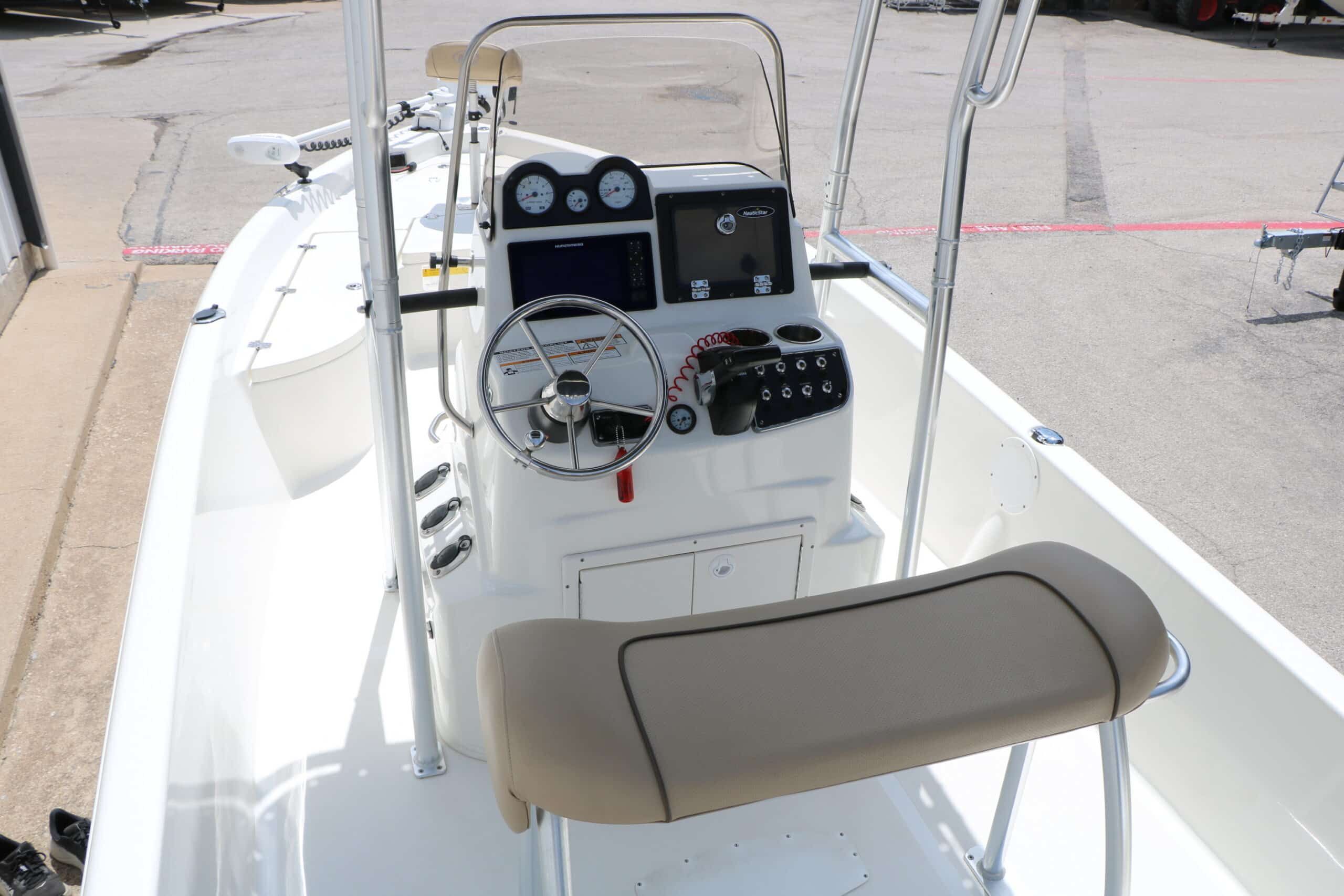 2020 NauticStar 2140 Sport - 21
