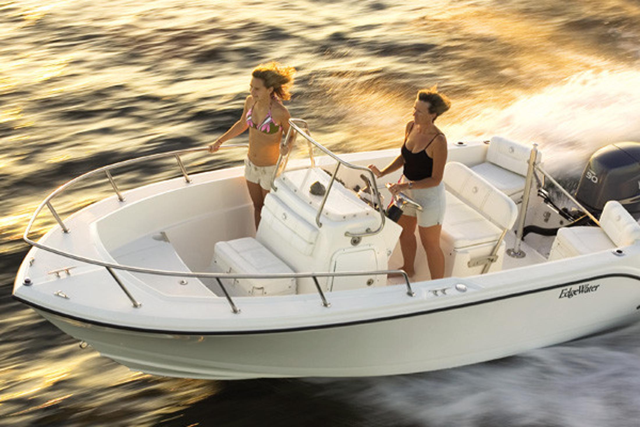 2013 Edgewater 170CC