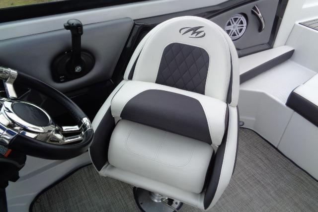Captain's seat in 2019 Monterey 218SS Super Sport boat, featuring sleek design and modern controls.
