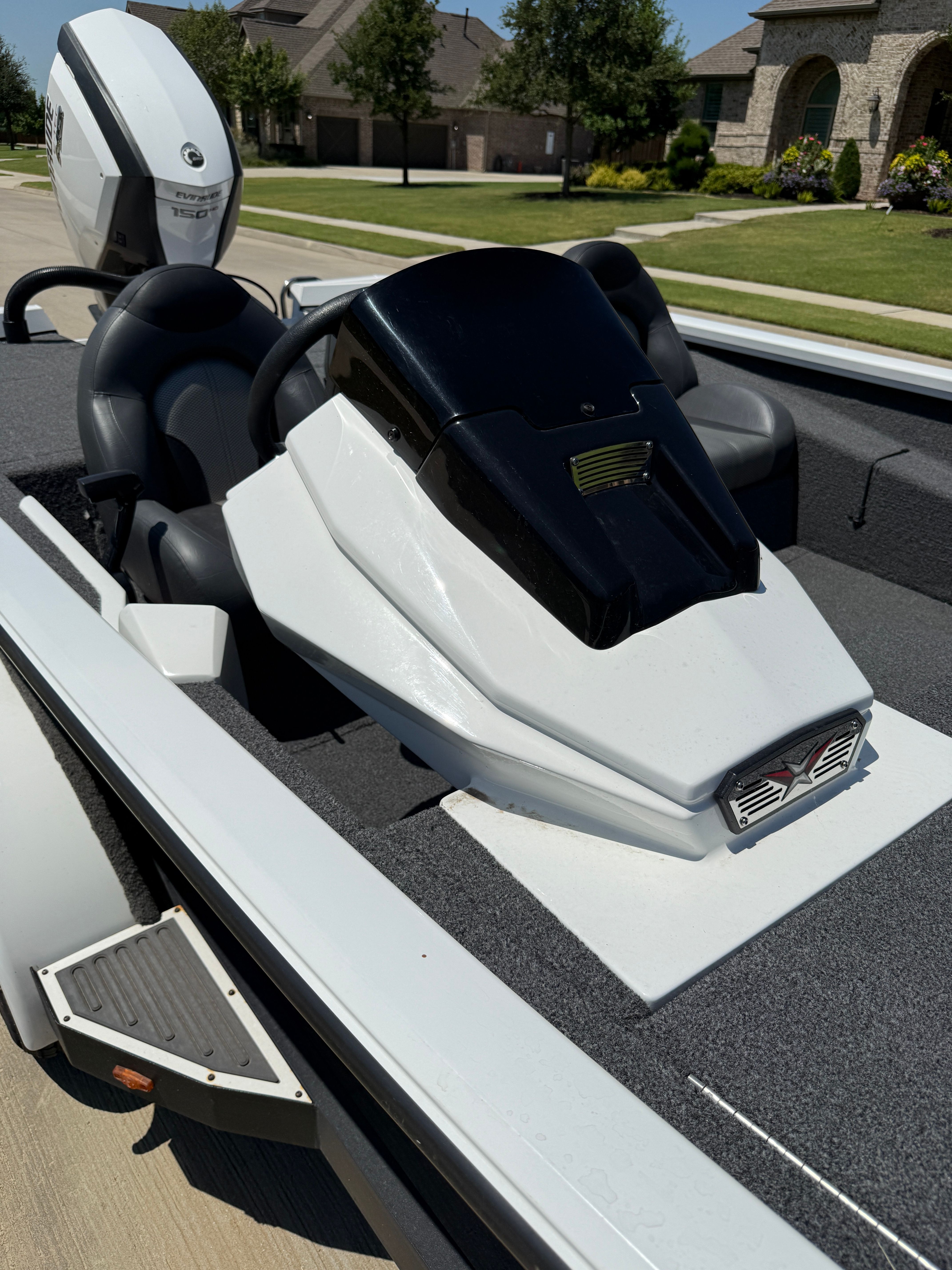 The image shows a 2019 Vexus AVX1980 boat with a modern helm station.