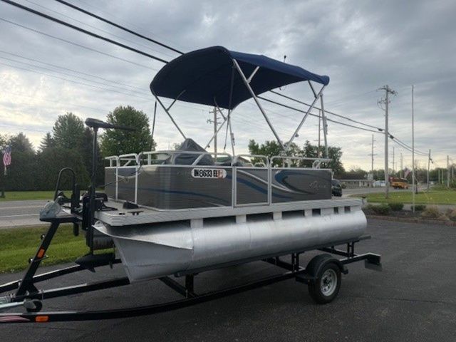 2020 Apex Marine 7514 Quest