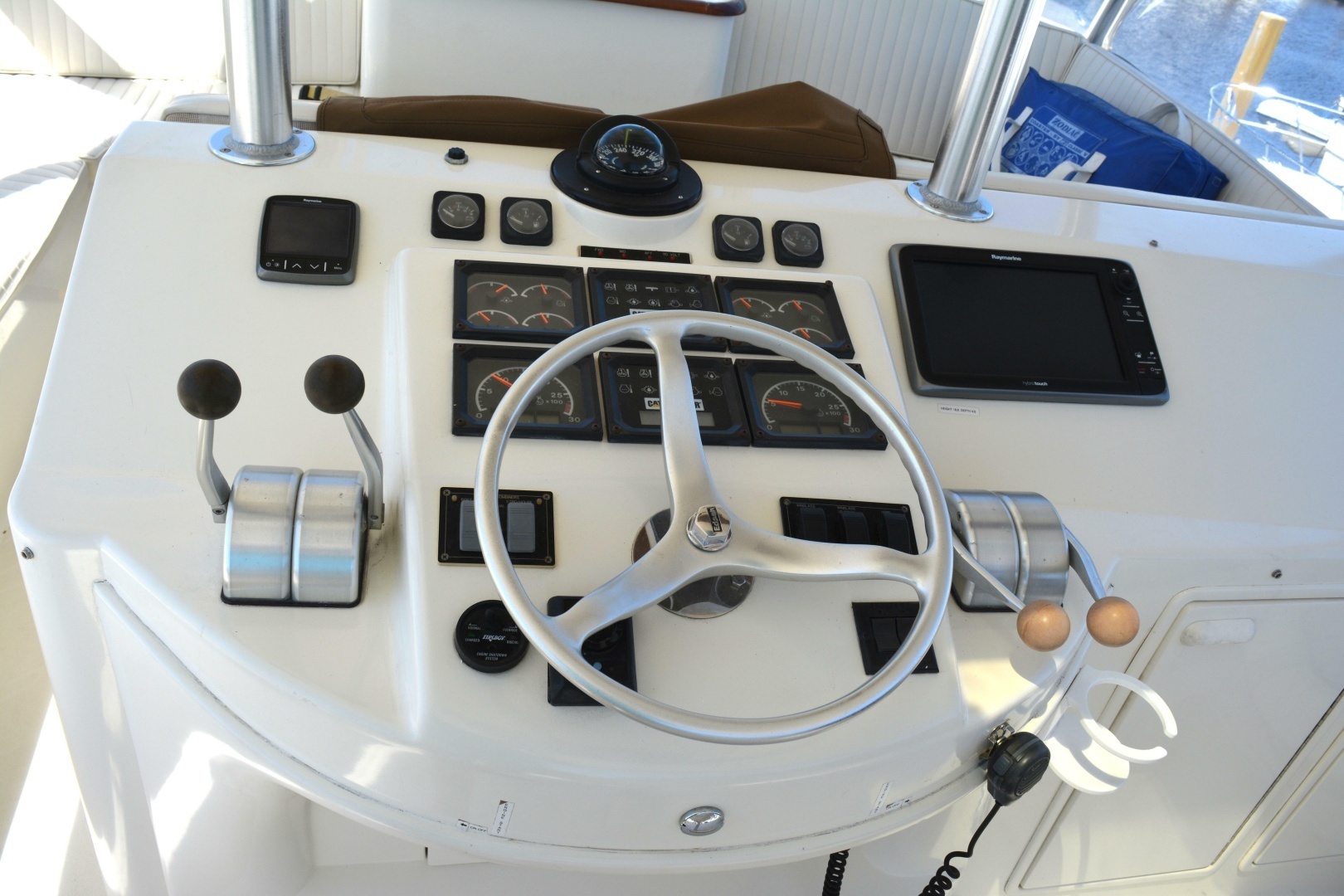 2000 Ocean 56 Super Sport - Image 12