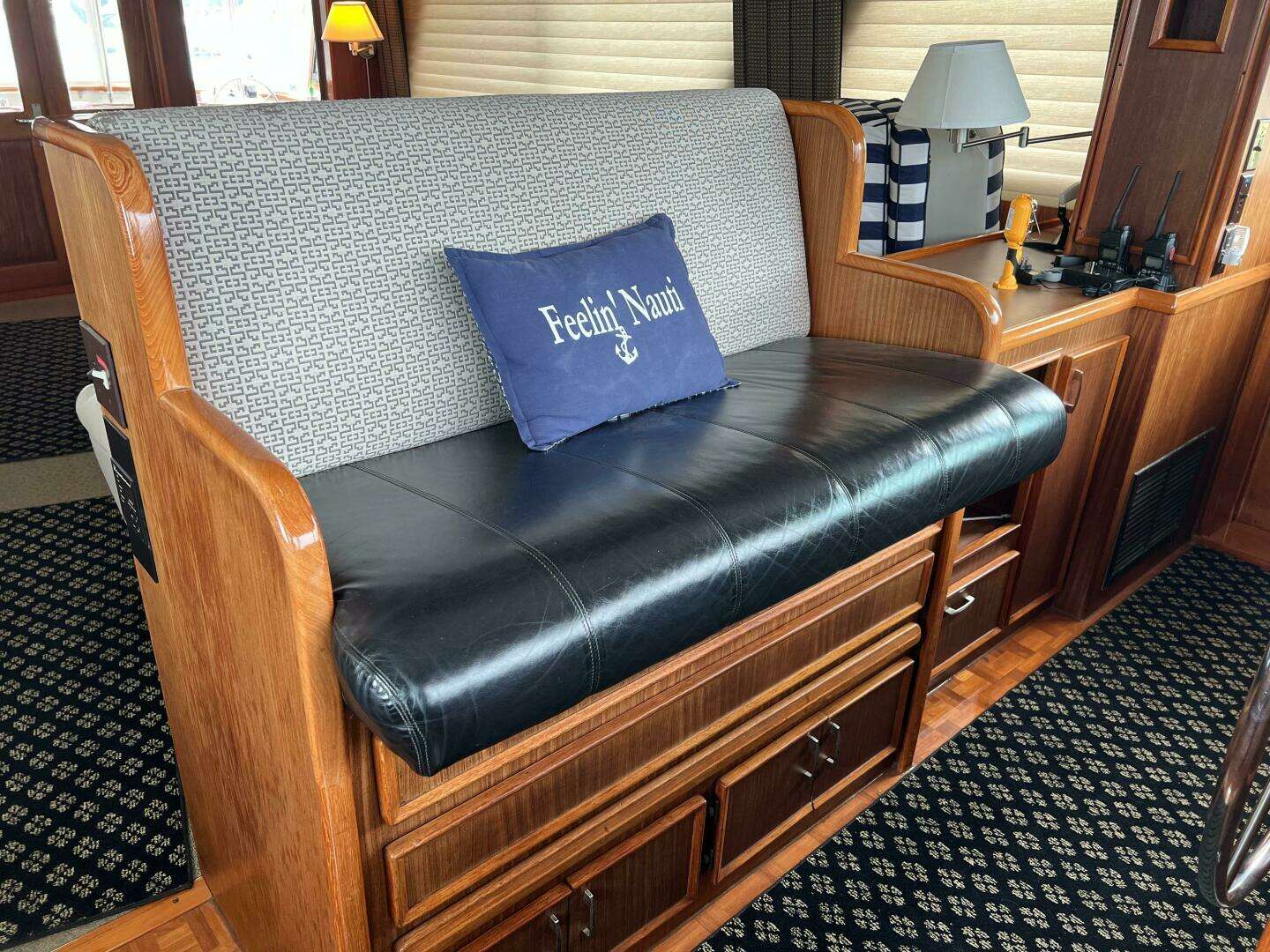 1984 Hatteras 61 CPMY - Image 45