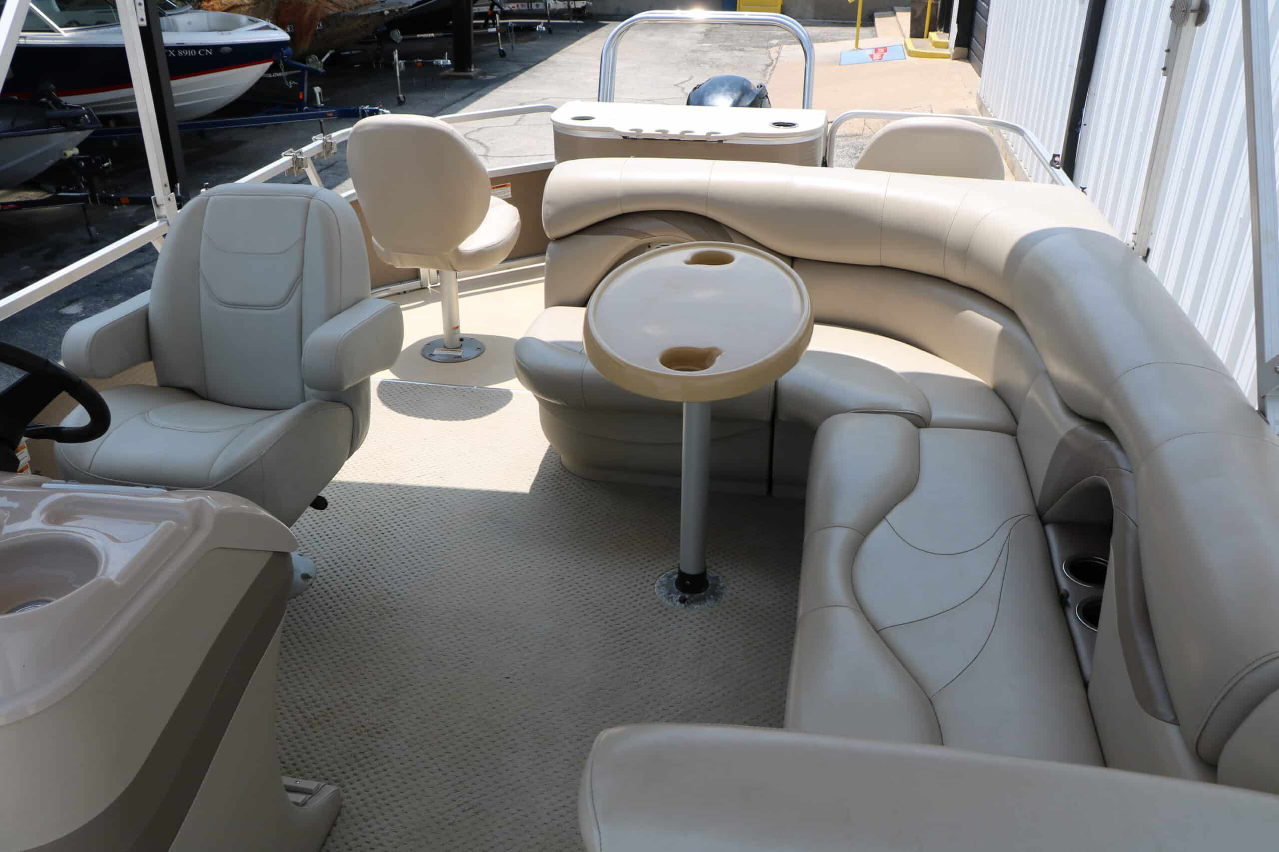 2011 Starcraft Stardeck 226 CRUISE N FISH - 18
