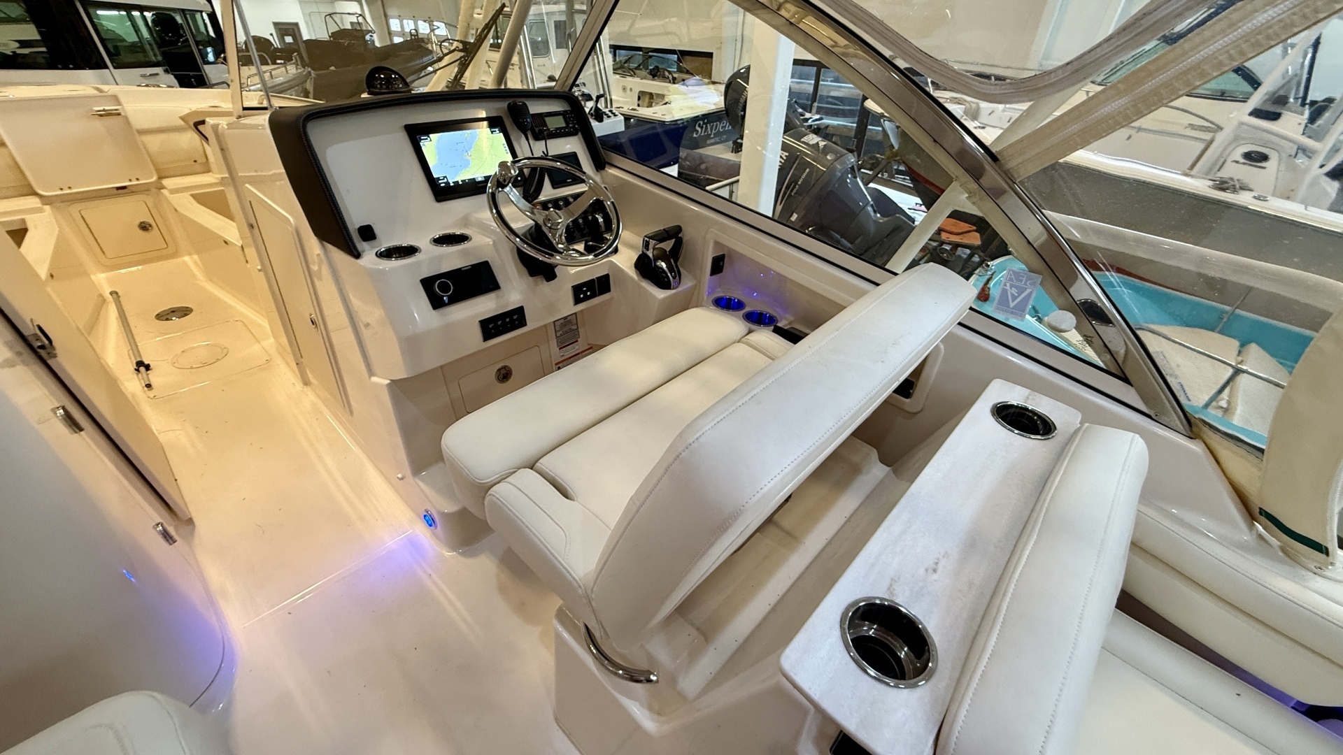 2023 Grady-White Freedom 285 - Image 34