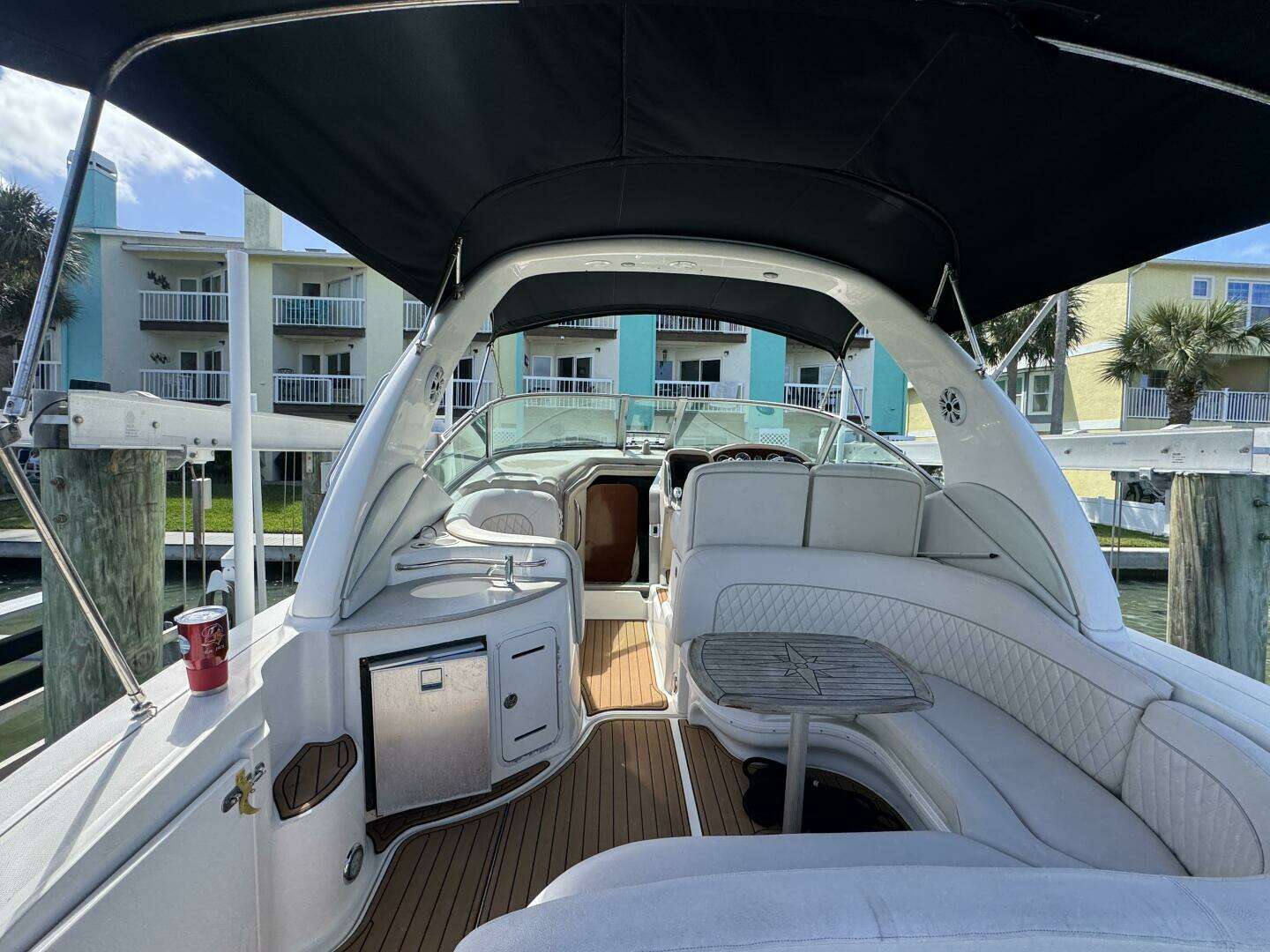 2002 Sea Ray 320 Sundancer - Image 10