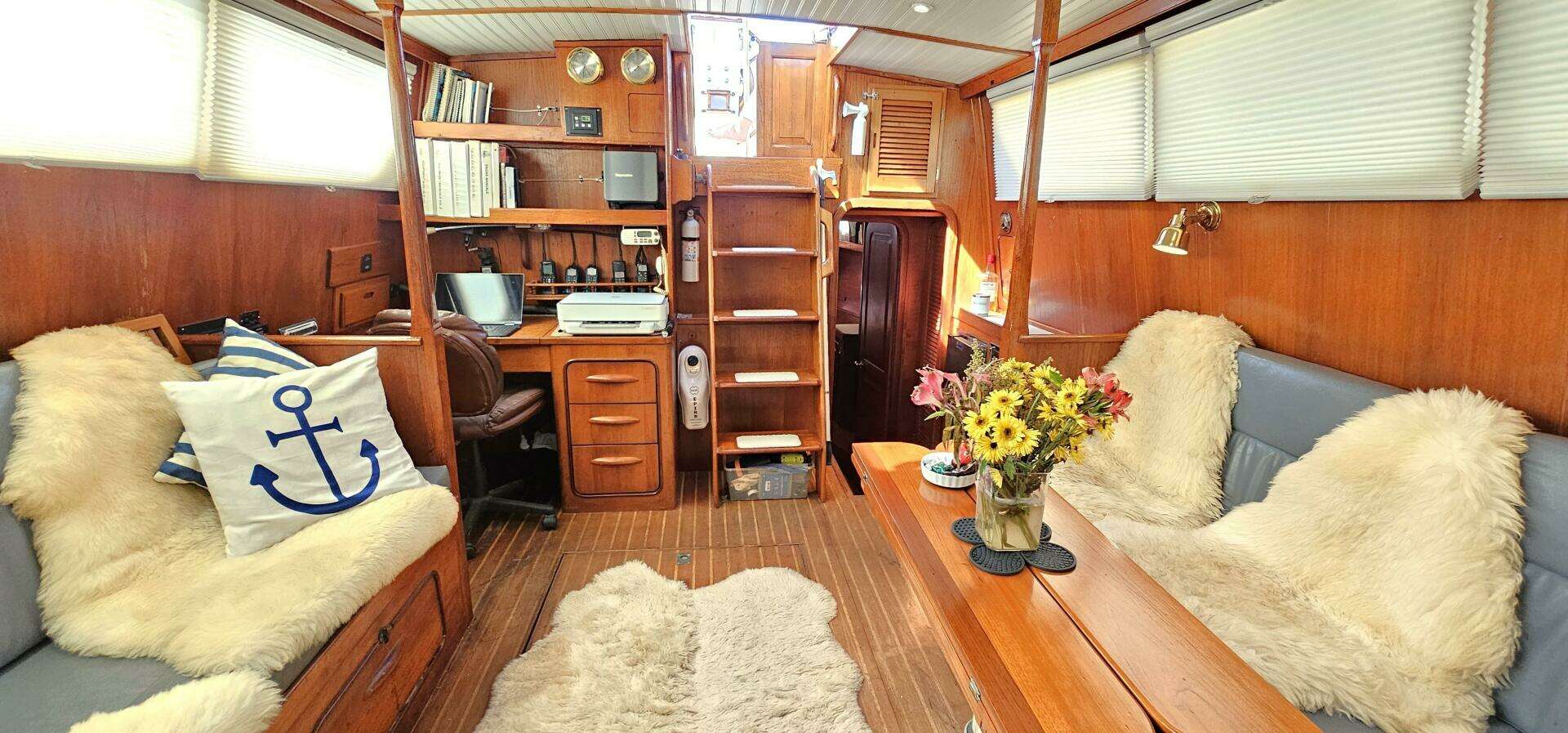 1980 Gulfstar Sailmaster - Image 6
