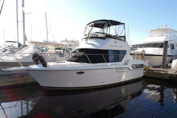 1992 Carver 28 Aft Cabin Motor Yacht