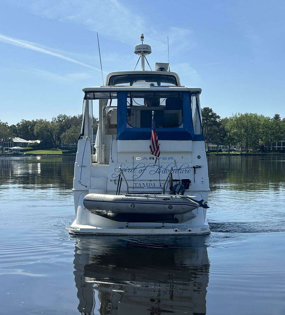 2005 Carver 366 MY - Image 3