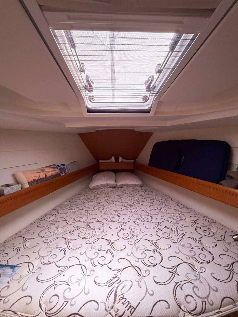 2013 Jeanneau Sun Odyssey 409 - Image 51
