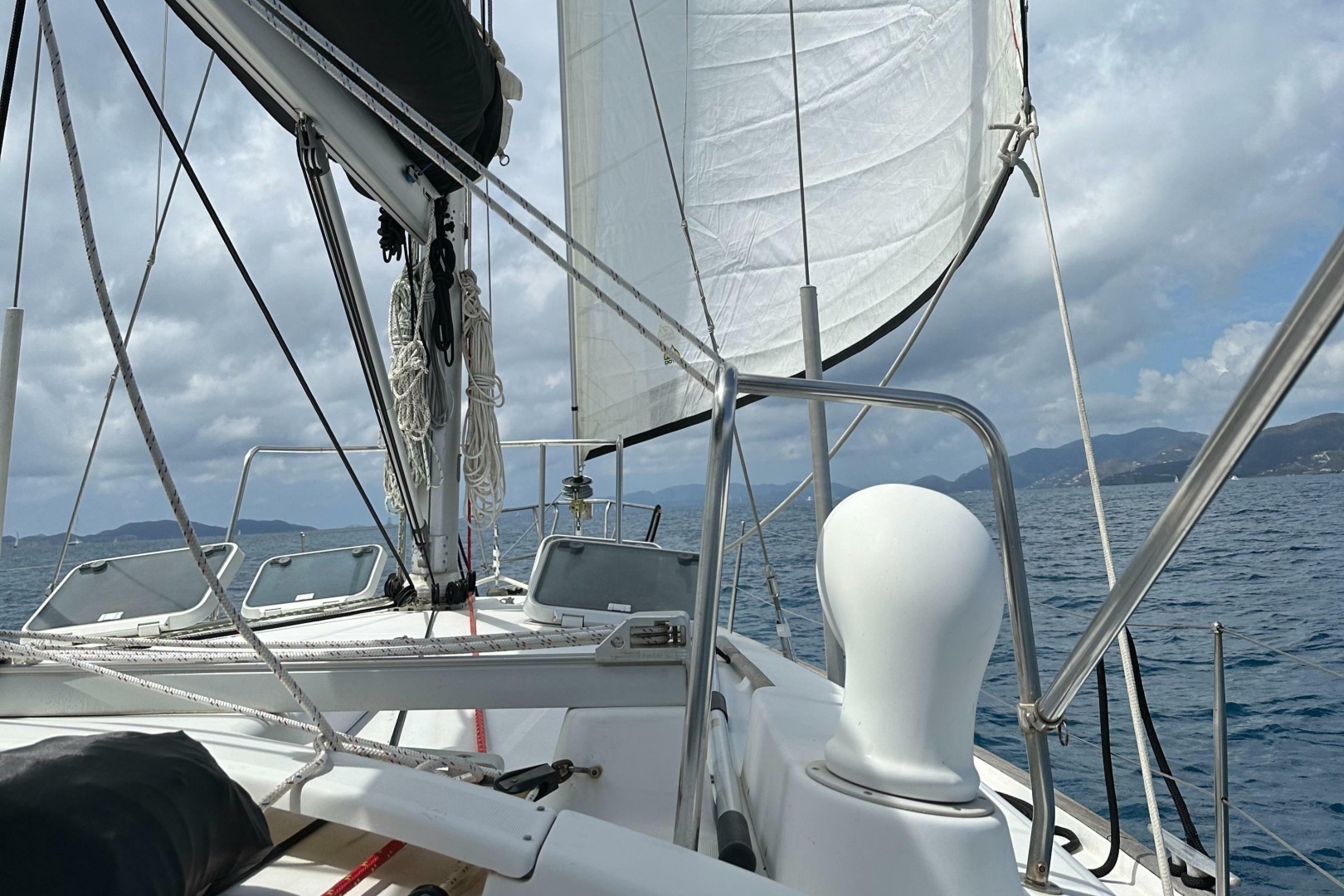 1999 Beneteau Oceanis 461 - Image 5