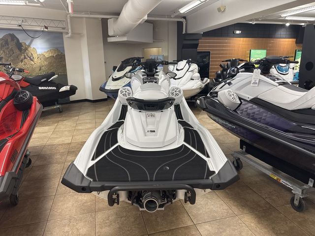 2026 Yamaha WaveRunner GP HO - 4
