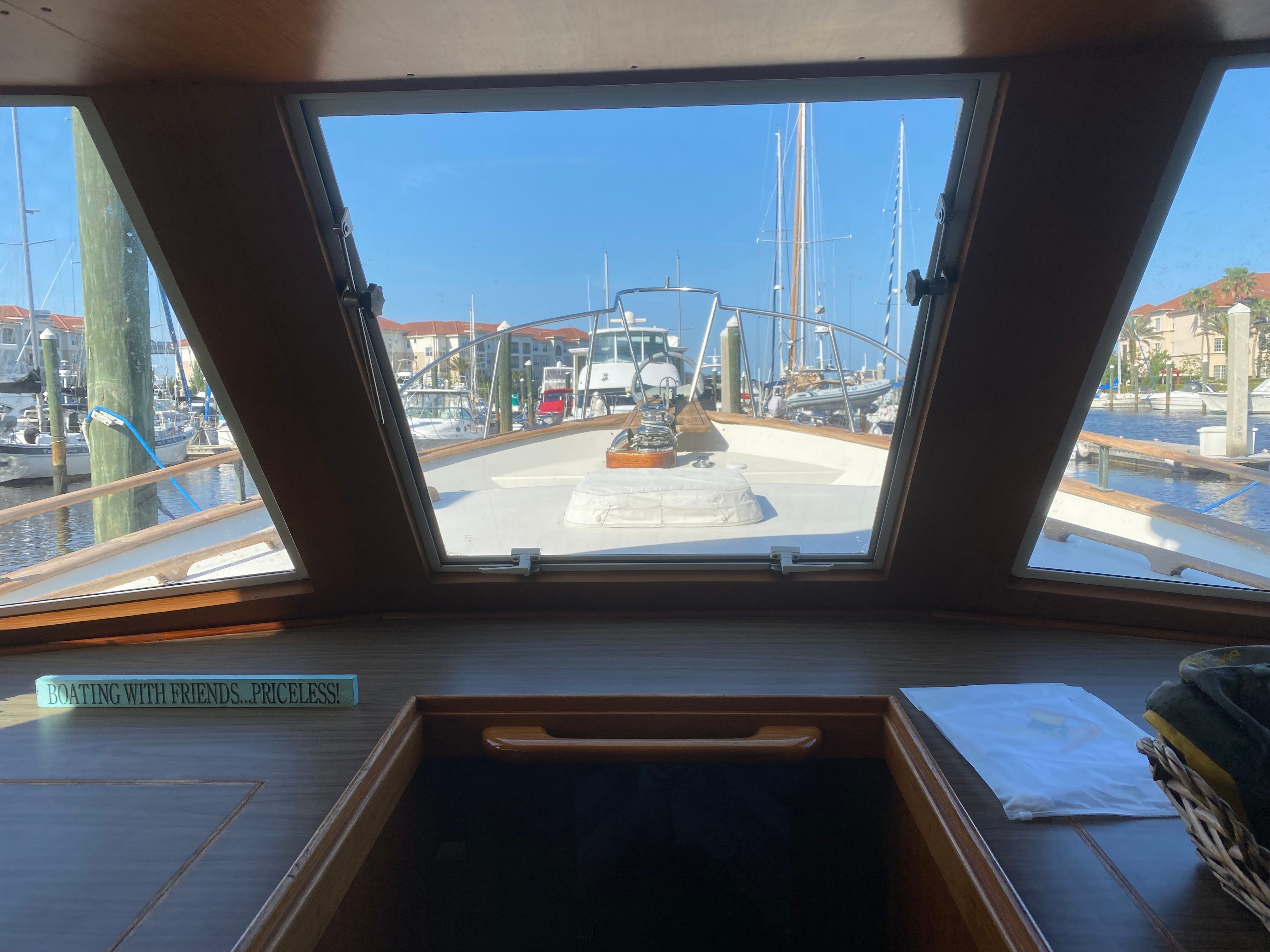 1983 Island Gypsy 44 Flush Deck - 35