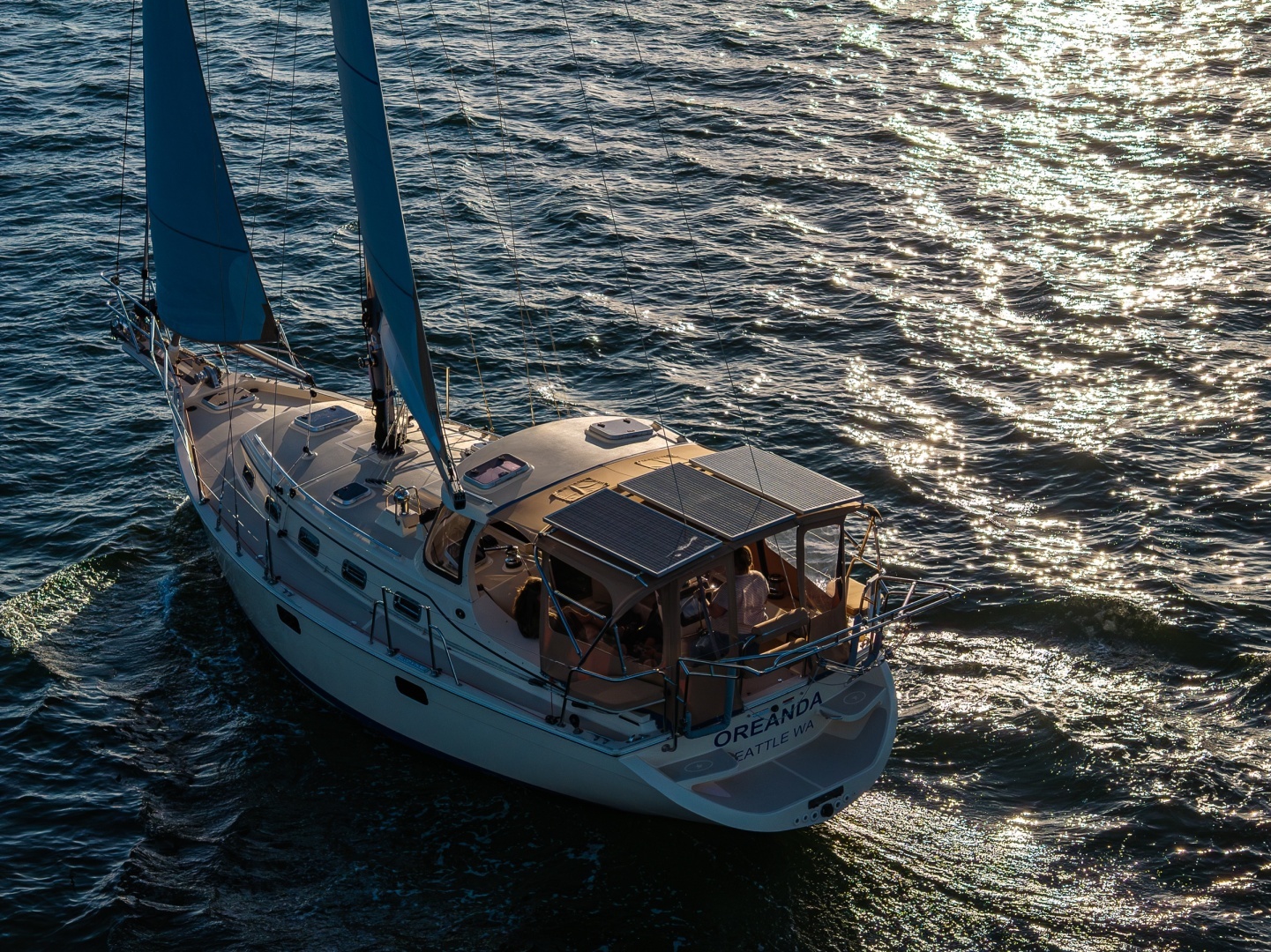 2020 Island Packet 349 - Image 16