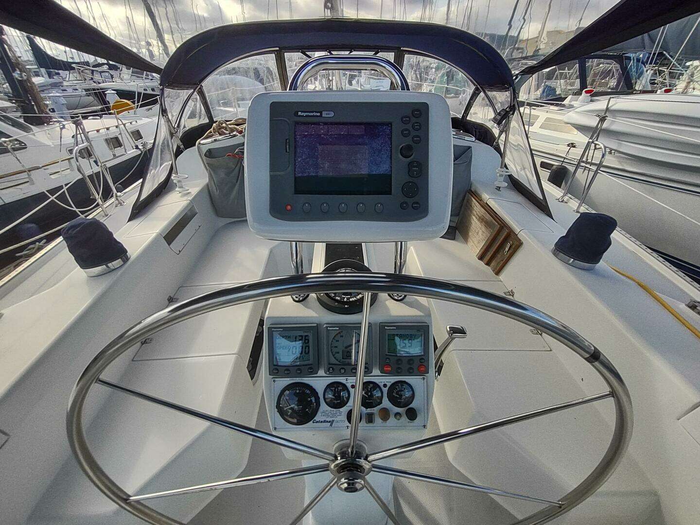 2005 Catalina 42 MKII - Image 17