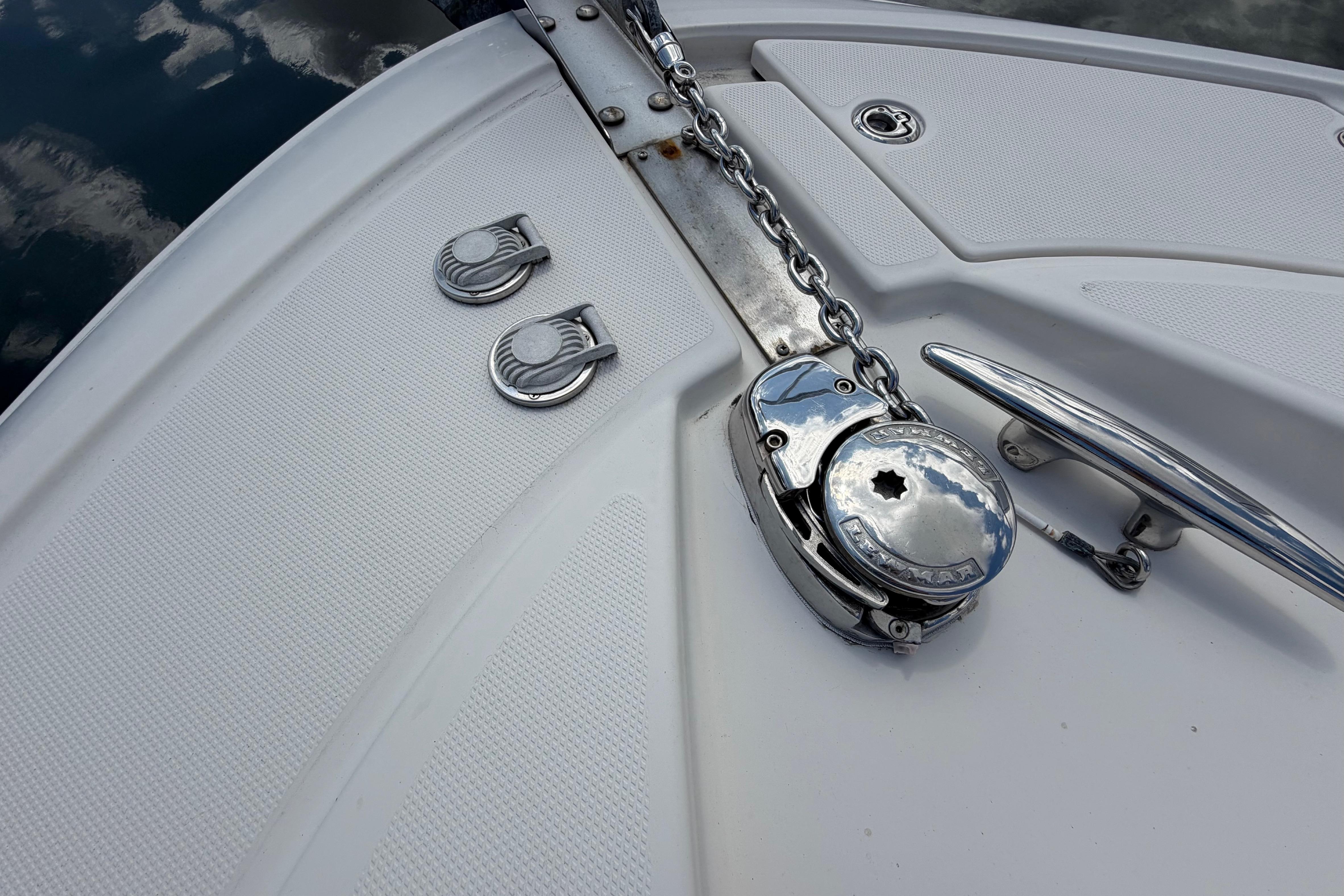 Bow of 2007 Monterey 350 Sport Yacht with anchor chain and cleat.