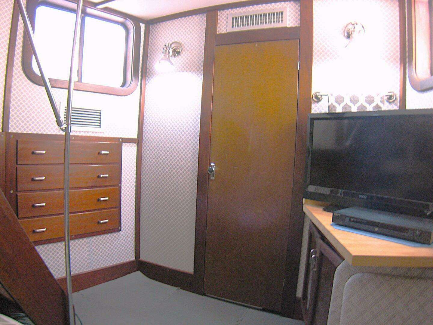 1987 Custom Pilgrim Tribute - Image 27