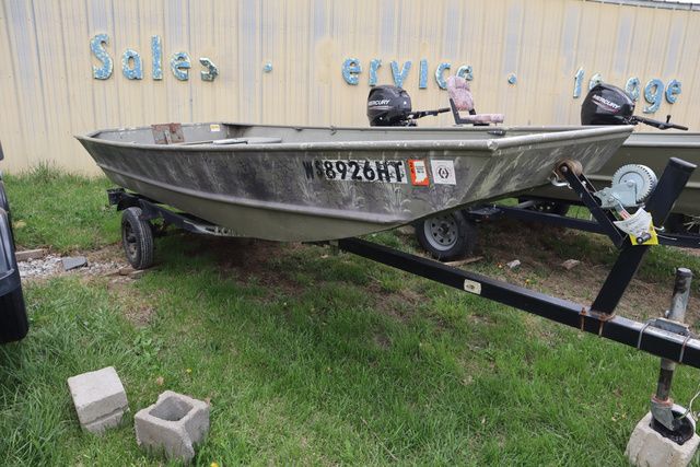 2009 Lowe 1448 T