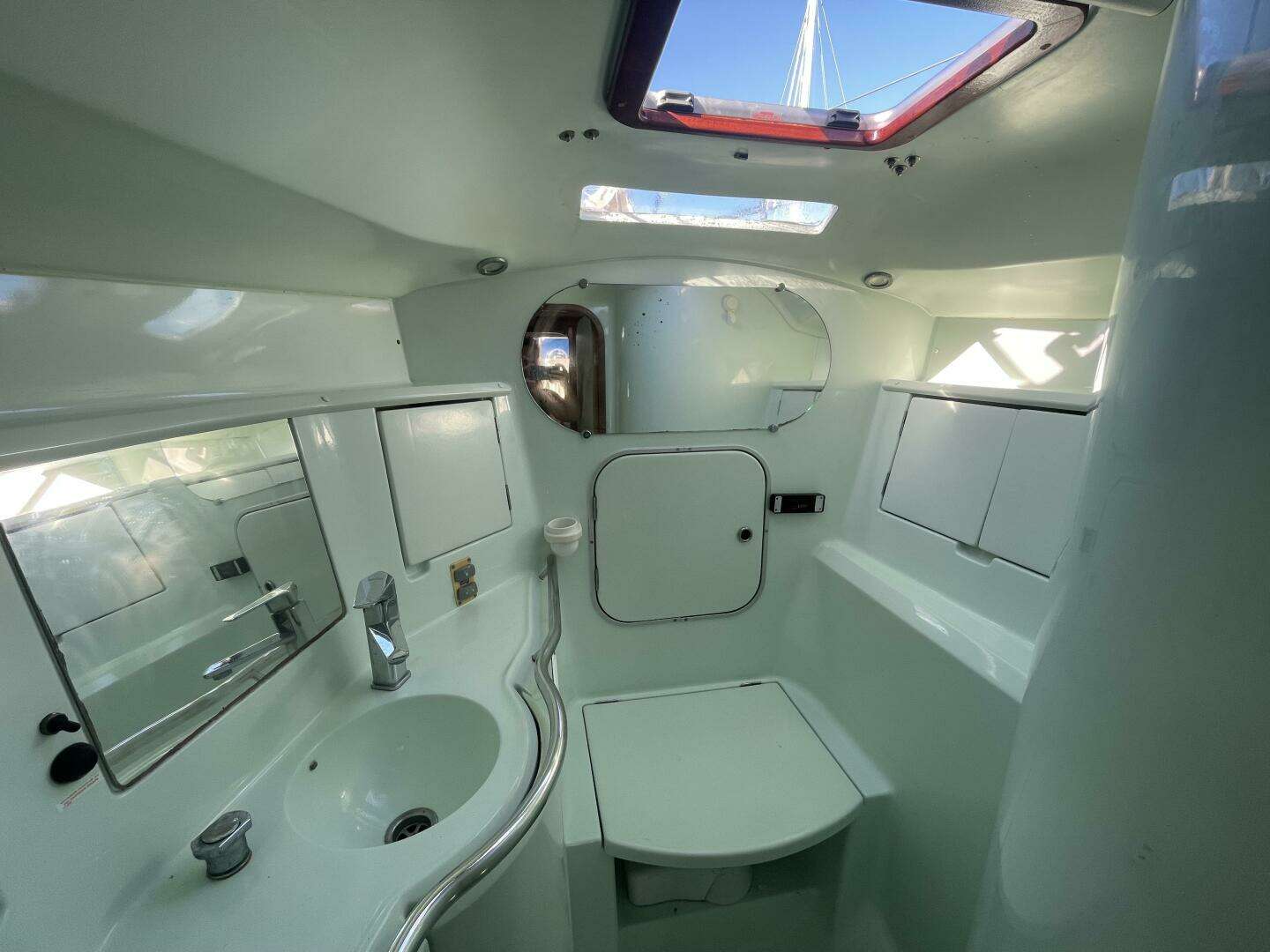 1993 Beneteau Oceanis 400 - Image 20